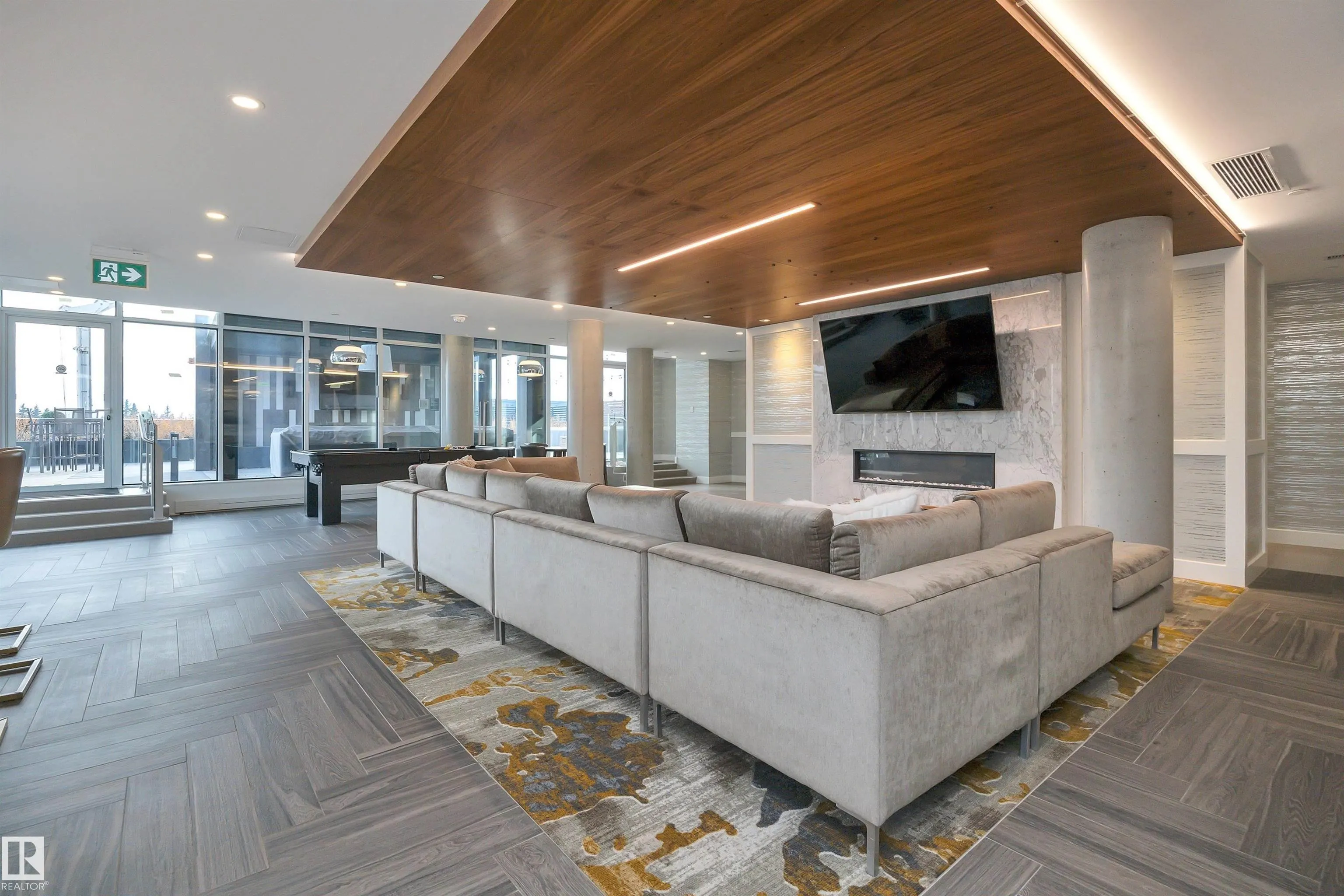 14105 WEST BLOCK Drive