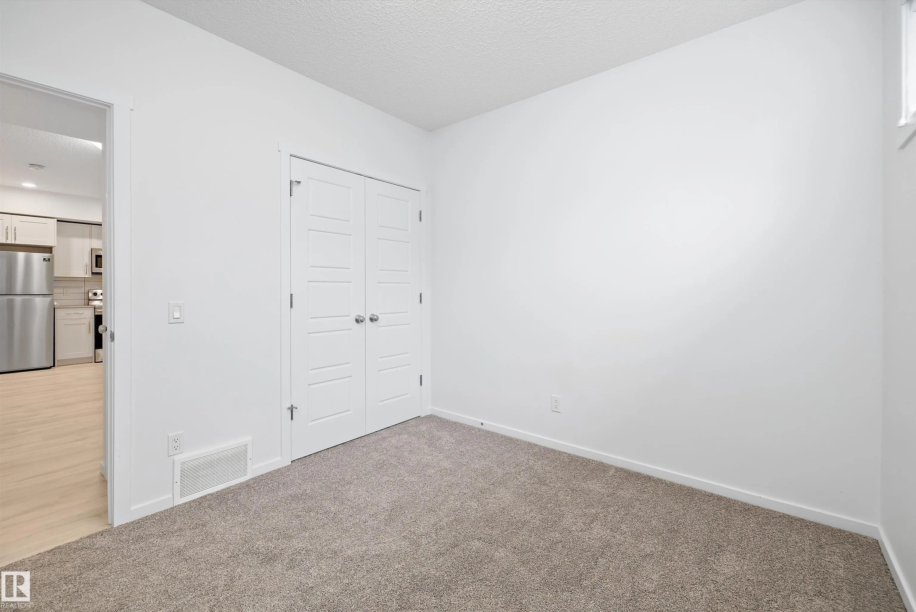 4317 Cooke Lane