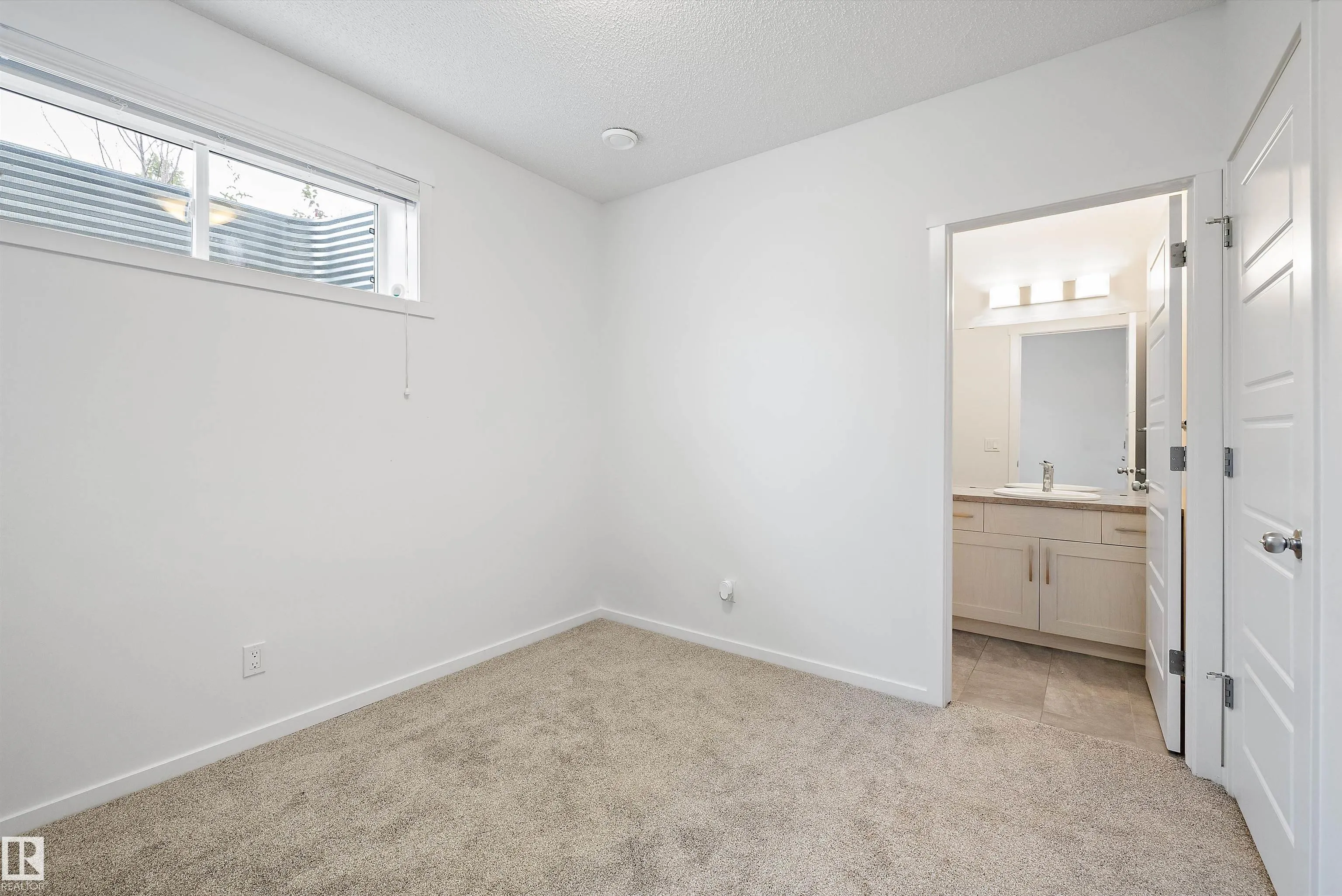 4317 Cooke Lane