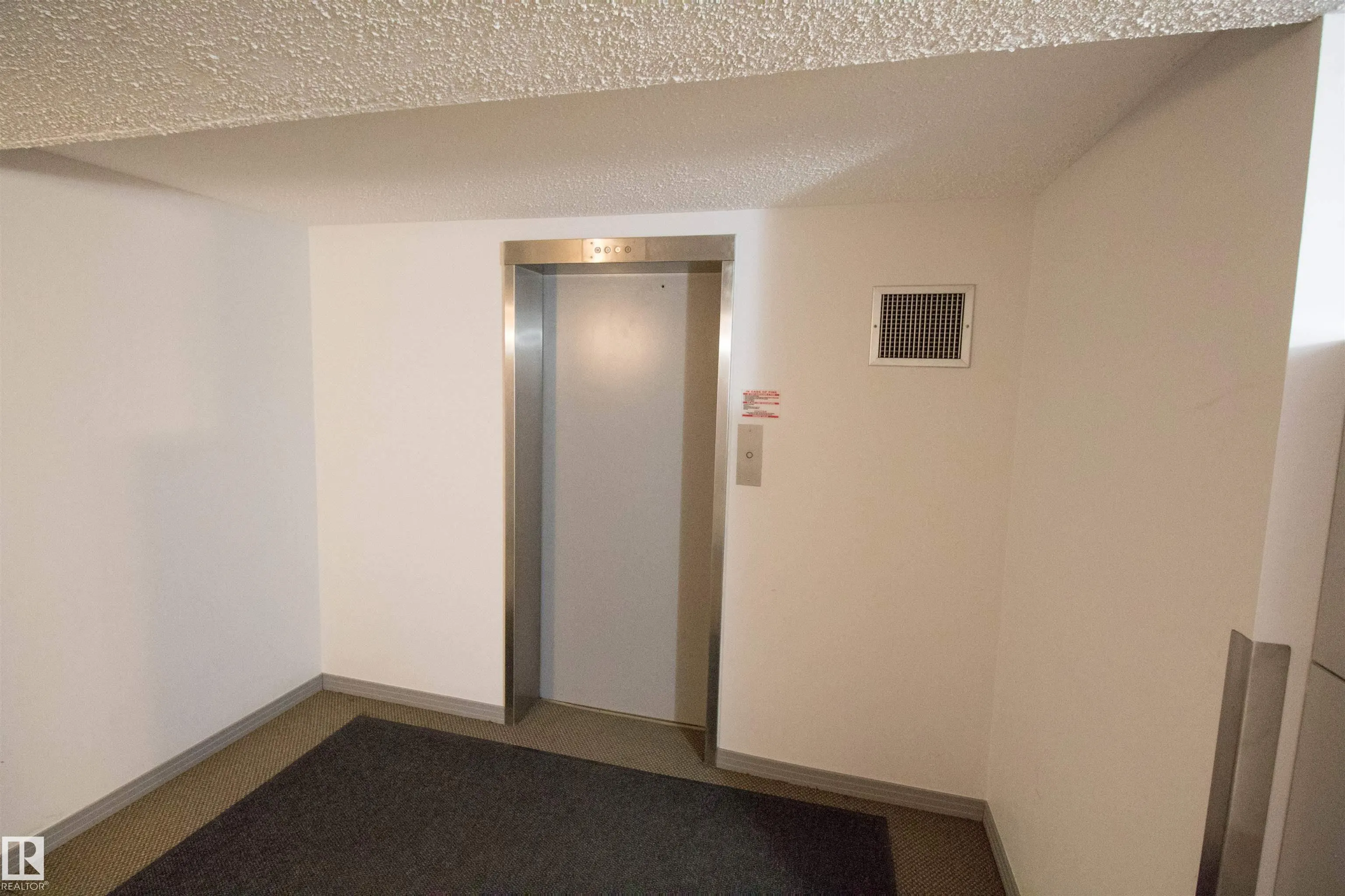 10208 113 Street