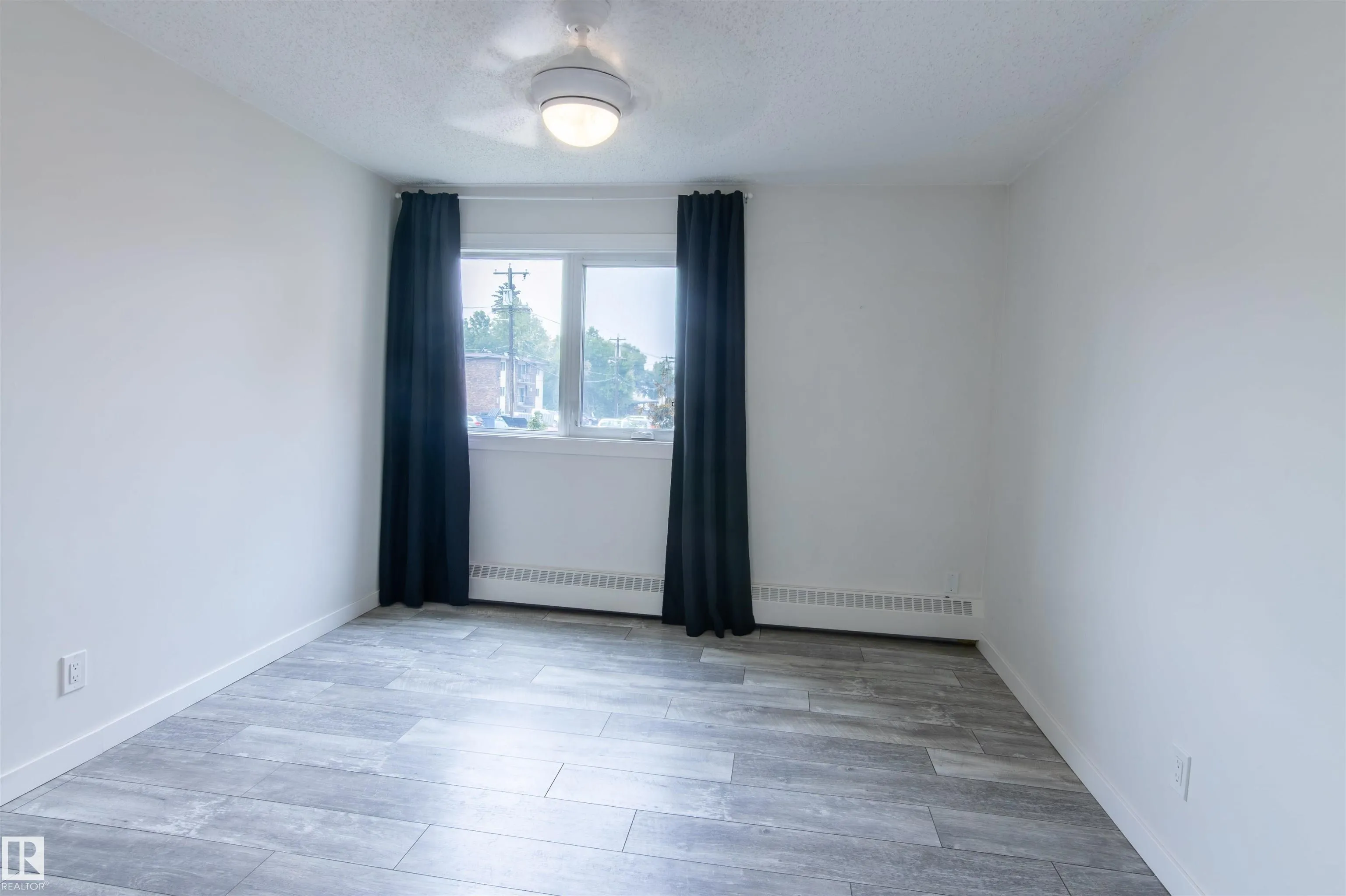 10208 113 Street