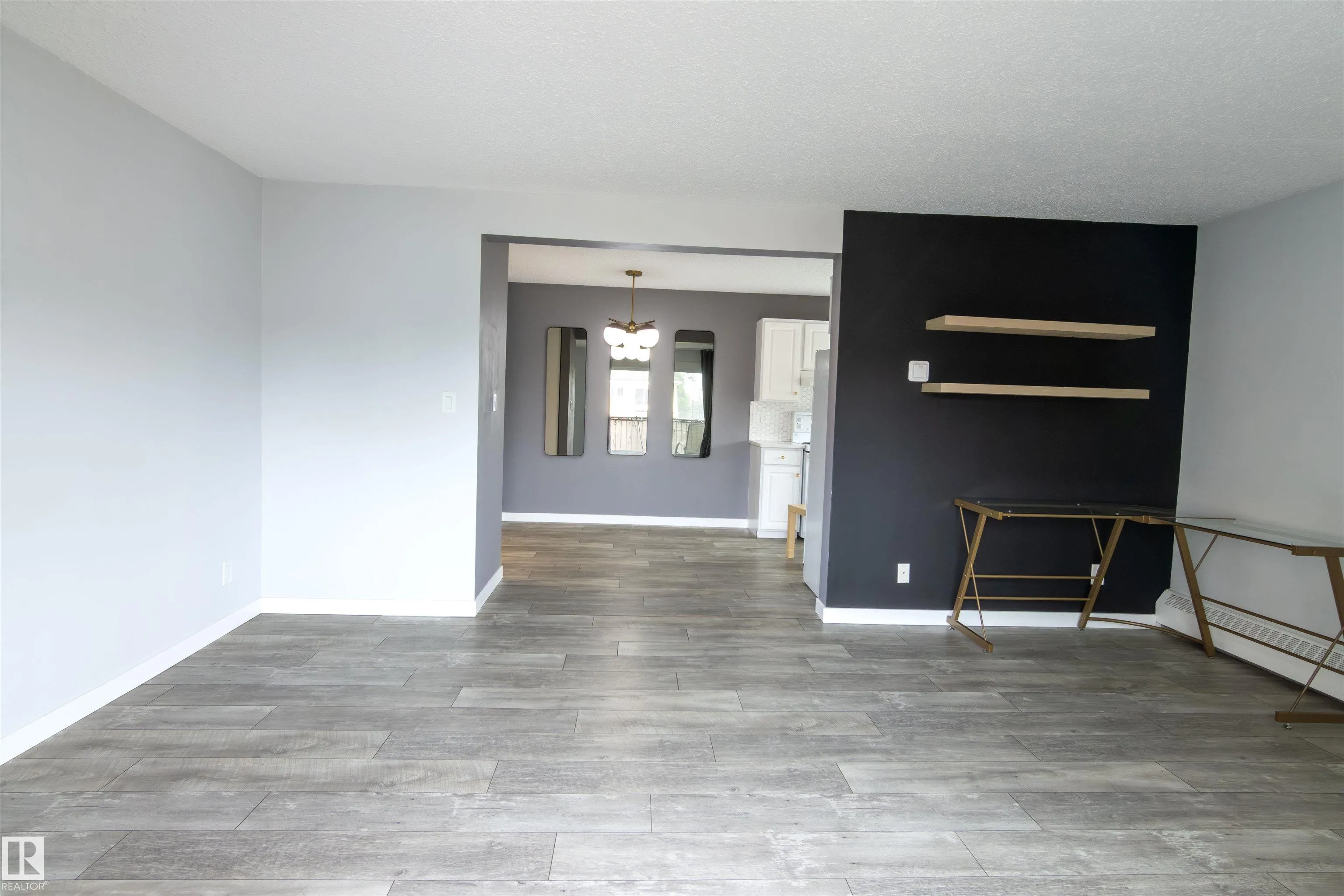 10208 113 Street