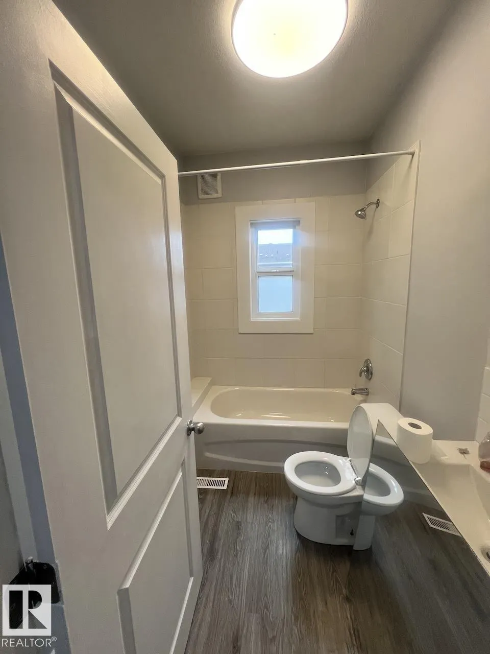 11902 90 Street