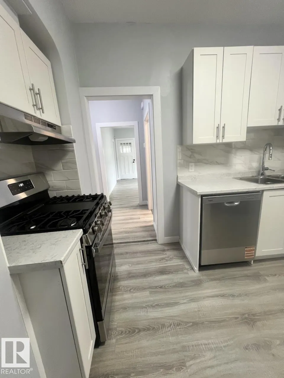 11902 90 Street