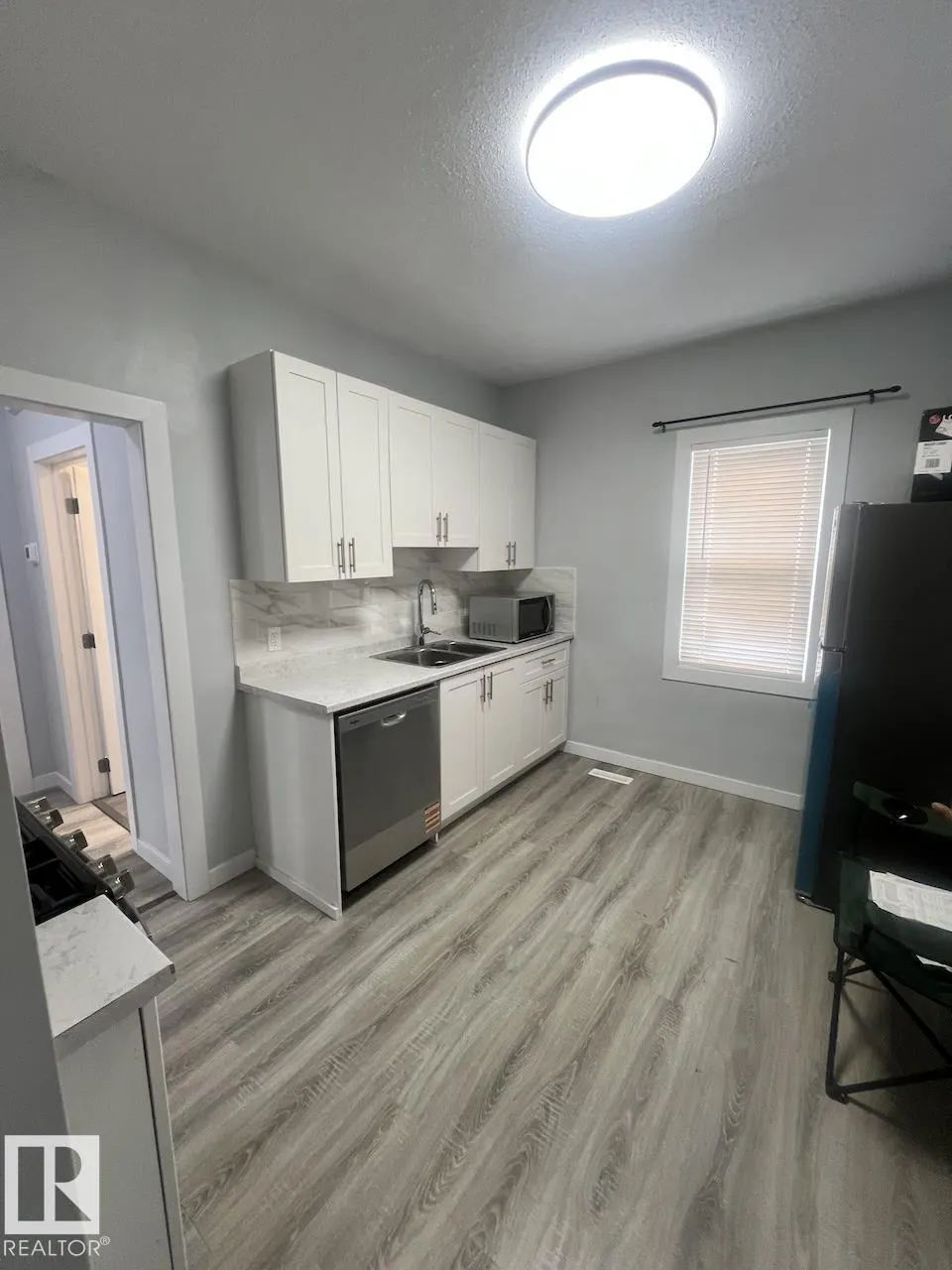 11902 90 Street