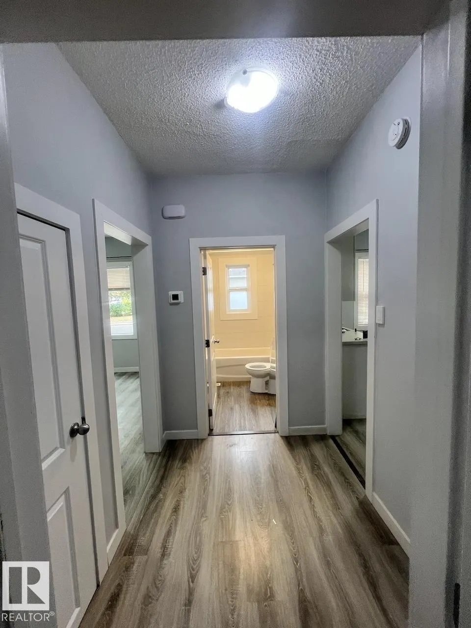 11902 90 Street