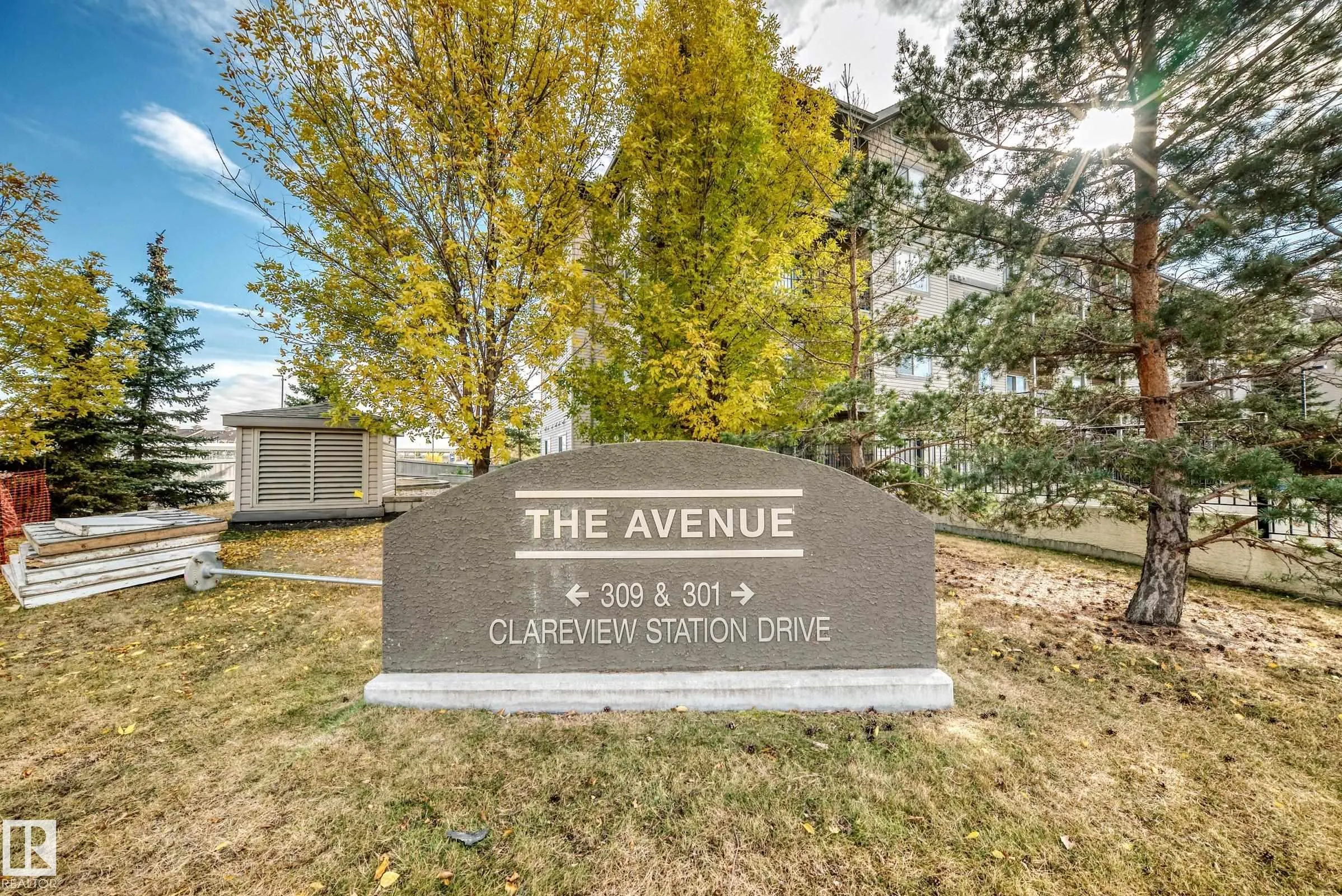 309 CLAREVIEW STATION Drive