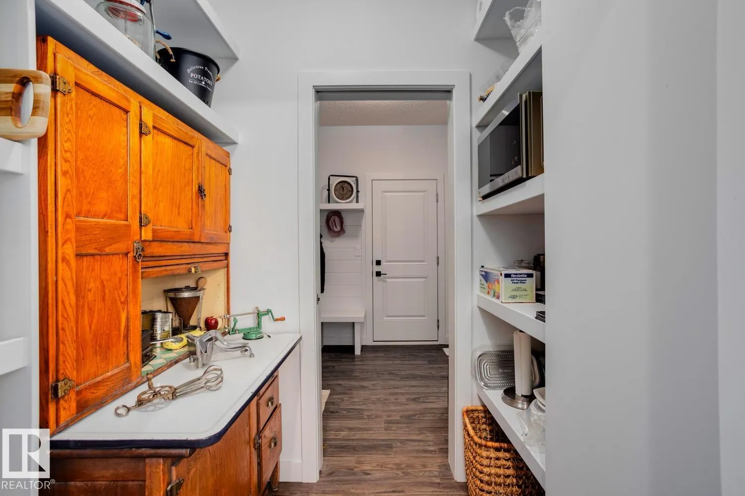 3410 STE. ANNE Trail
