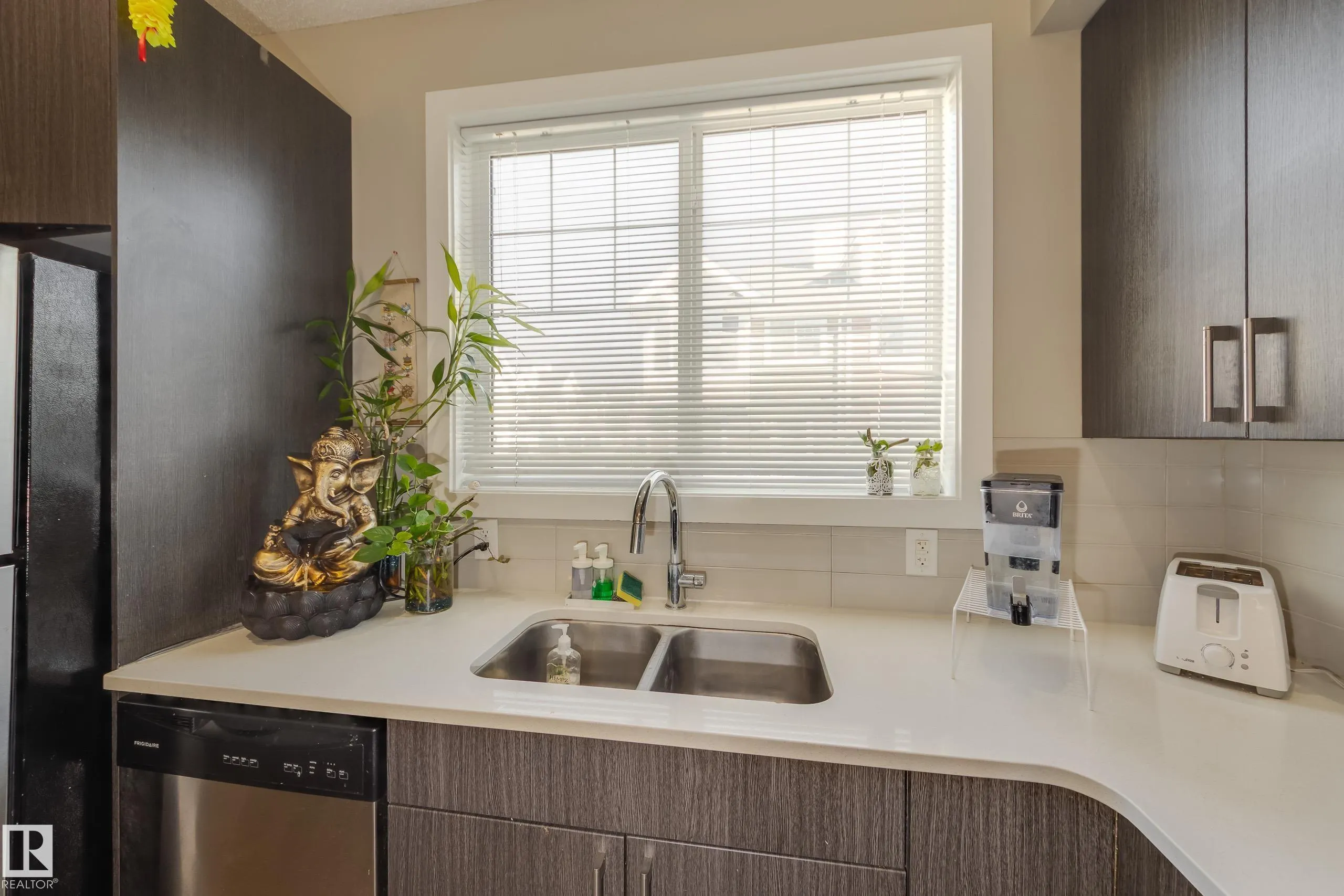 2803 JAMES MOWATT Trail