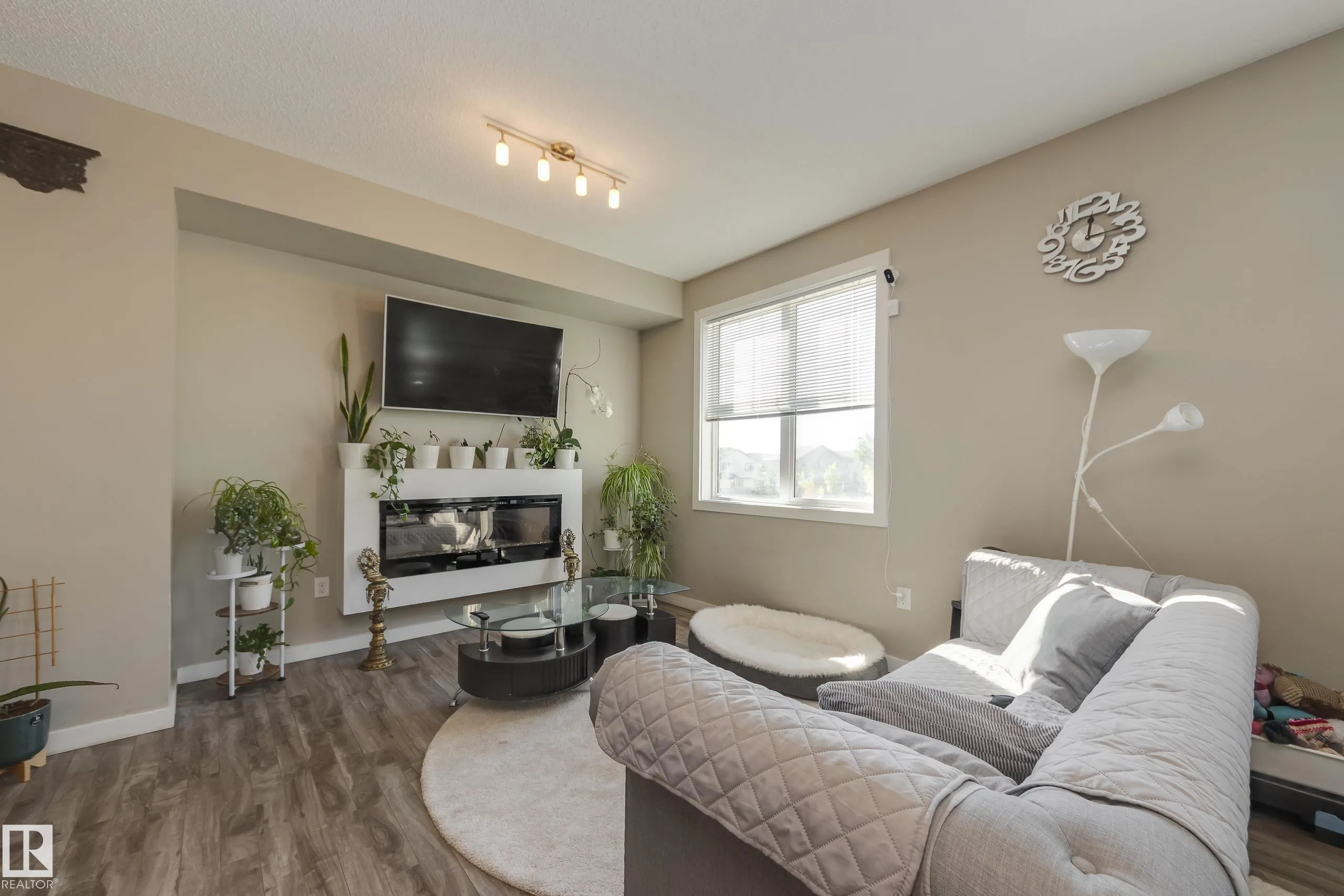 2803 JAMES MOWATT Trail