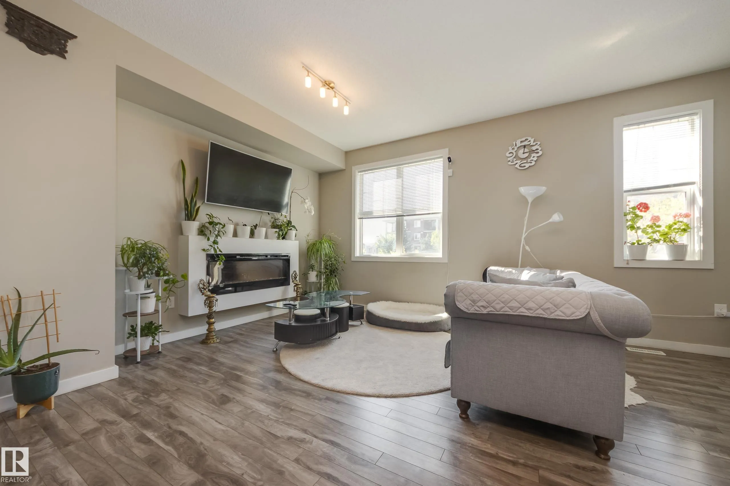 2803 JAMES MOWATT Trail
