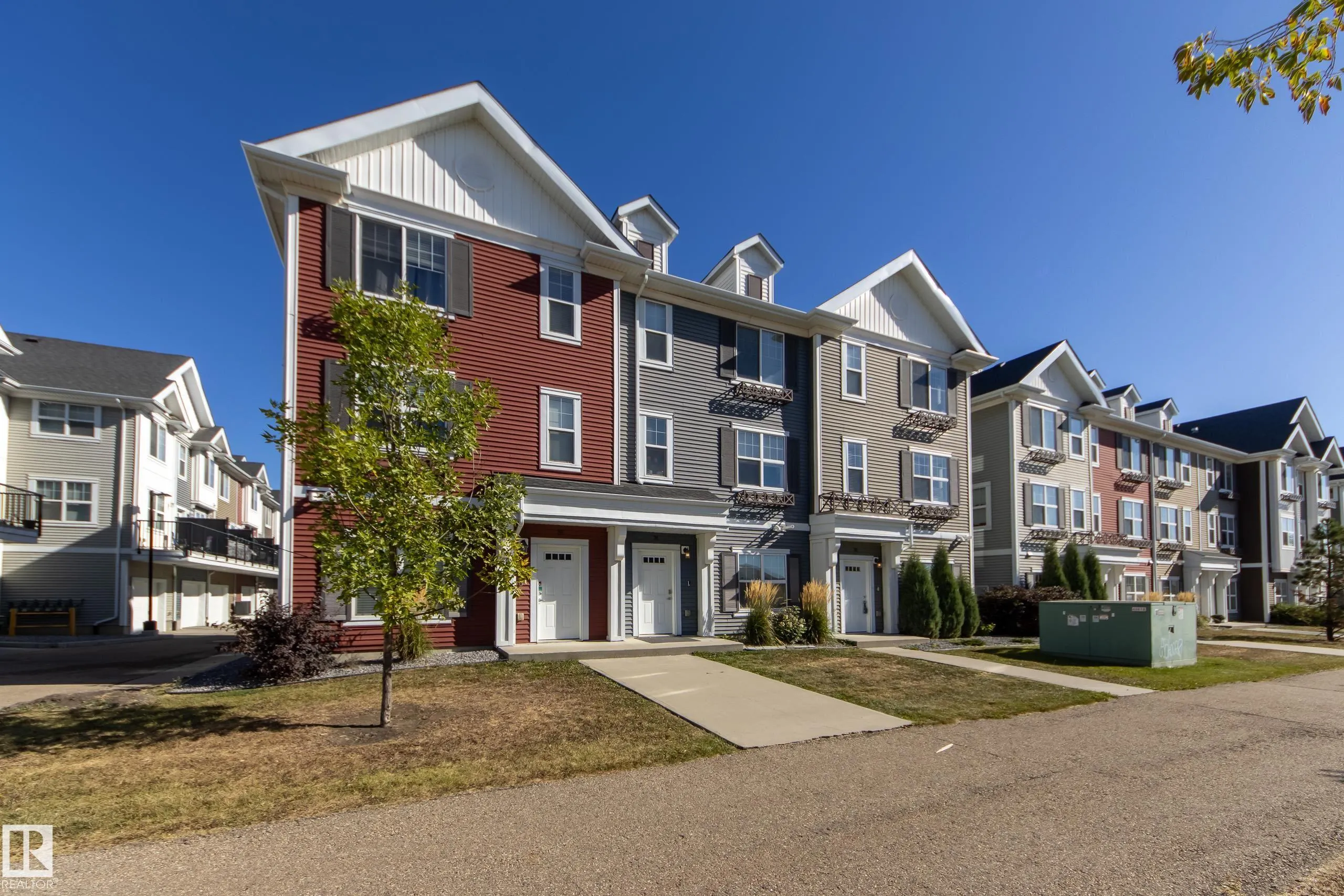 2803 JAMES MOWATT Trail