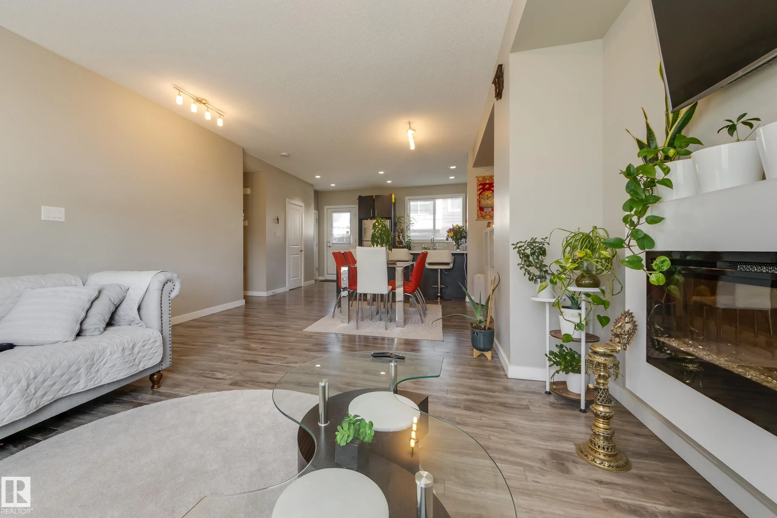 2803 JAMES MOWATT Trail