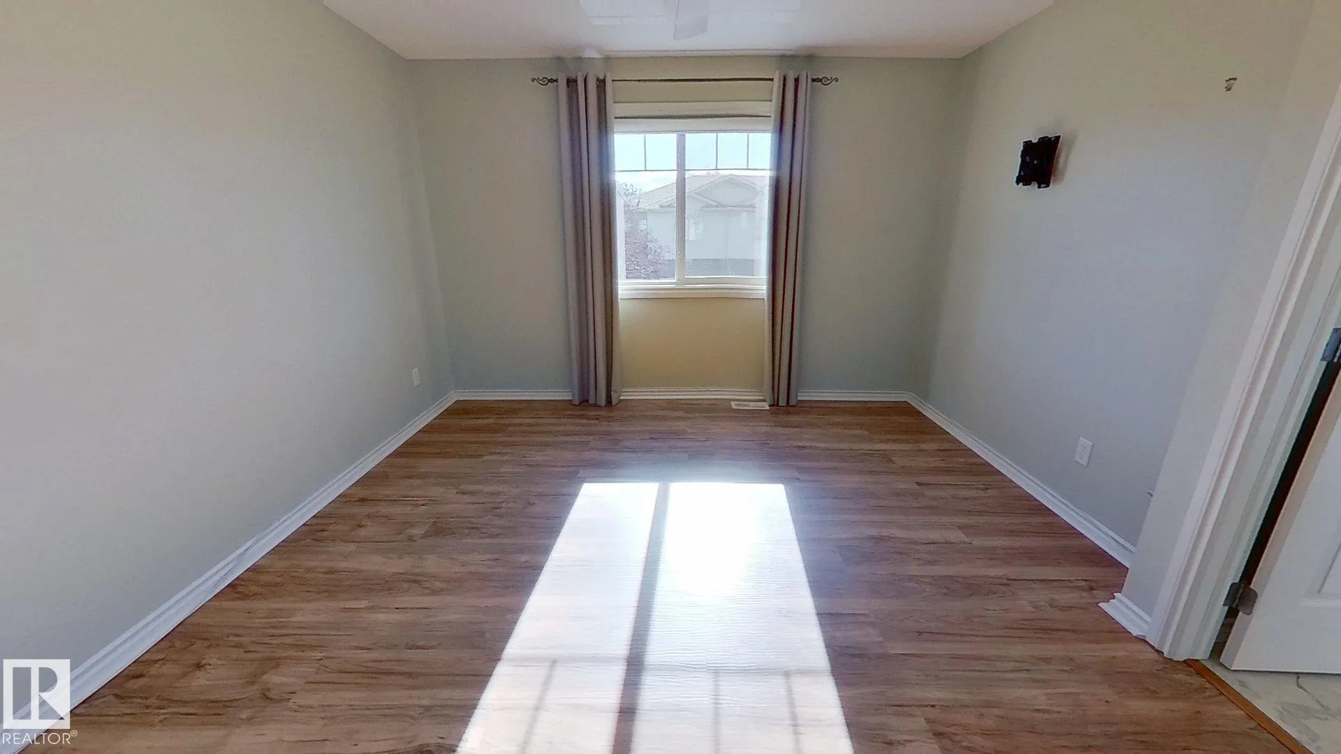 5420 GRANT MACEWAN Boulevard