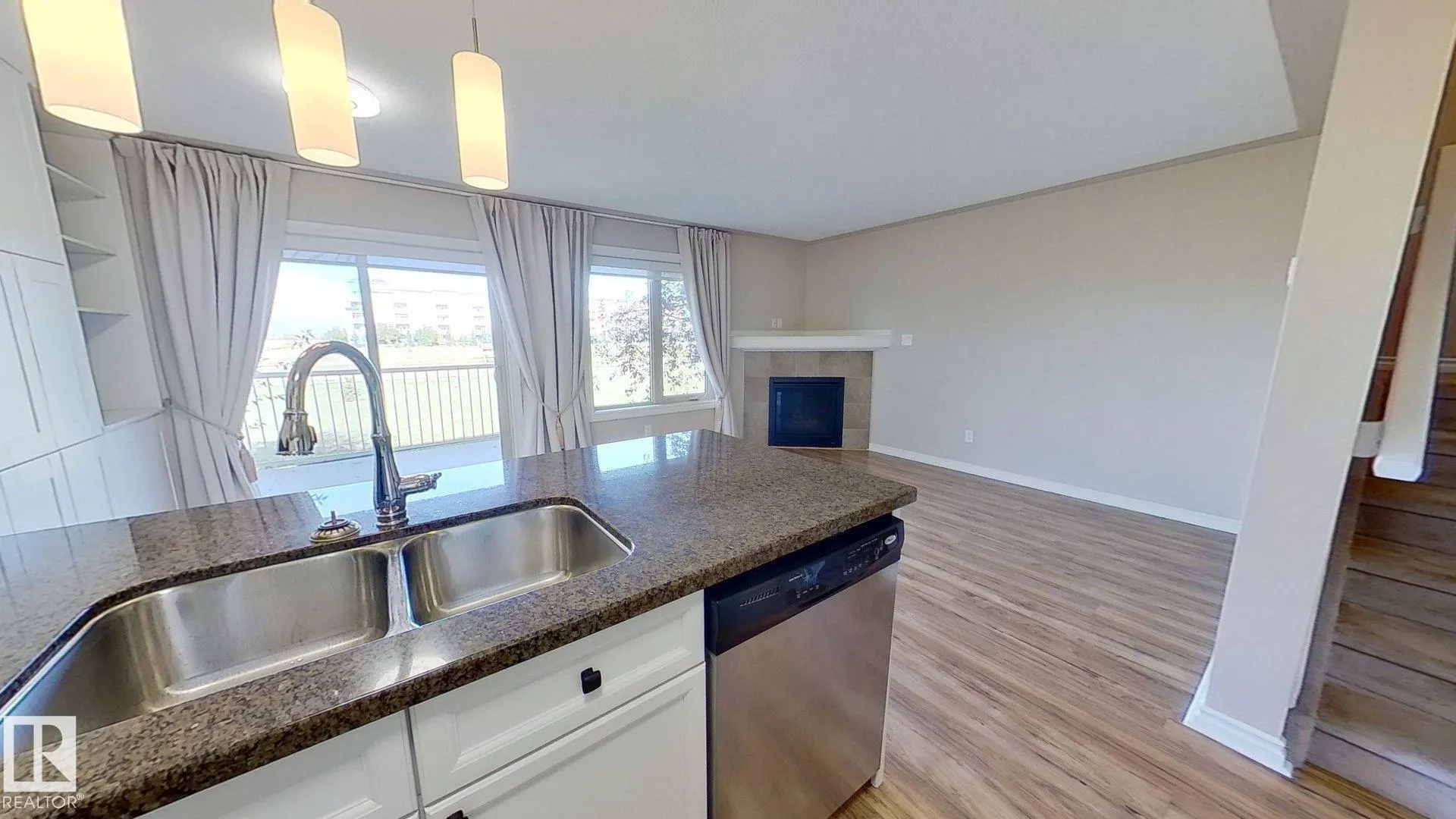 5420 GRANT MACEWAN Boulevard