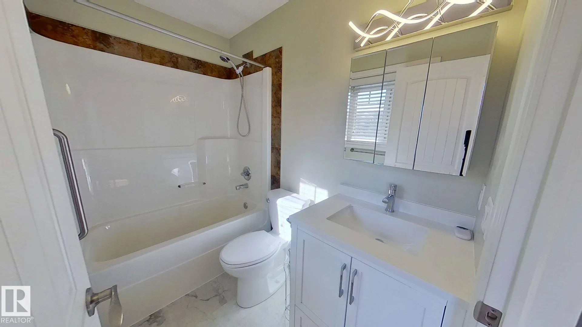 5420 GRANT MACEWAN Boulevard