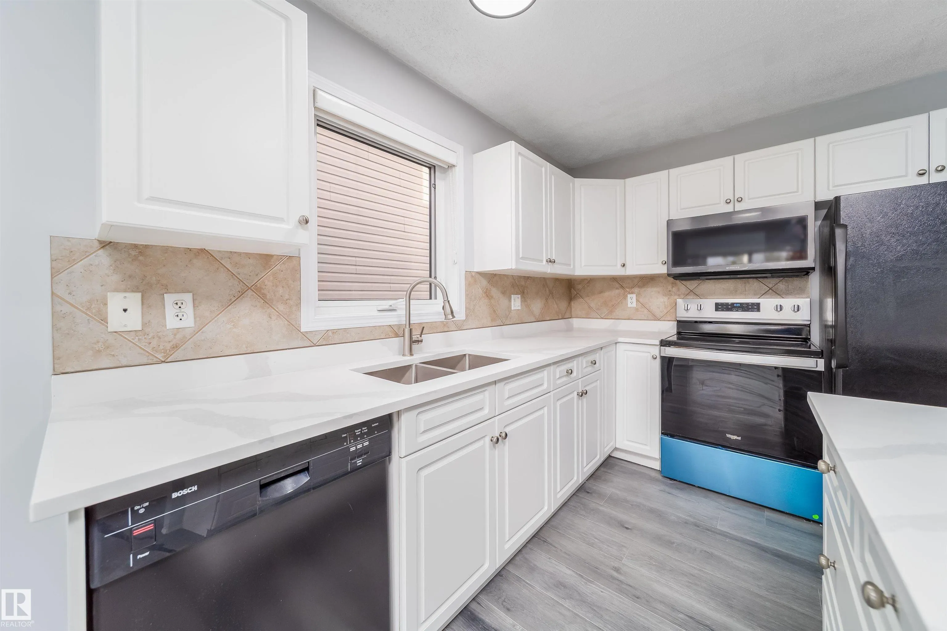 120 MAGRATH Road
