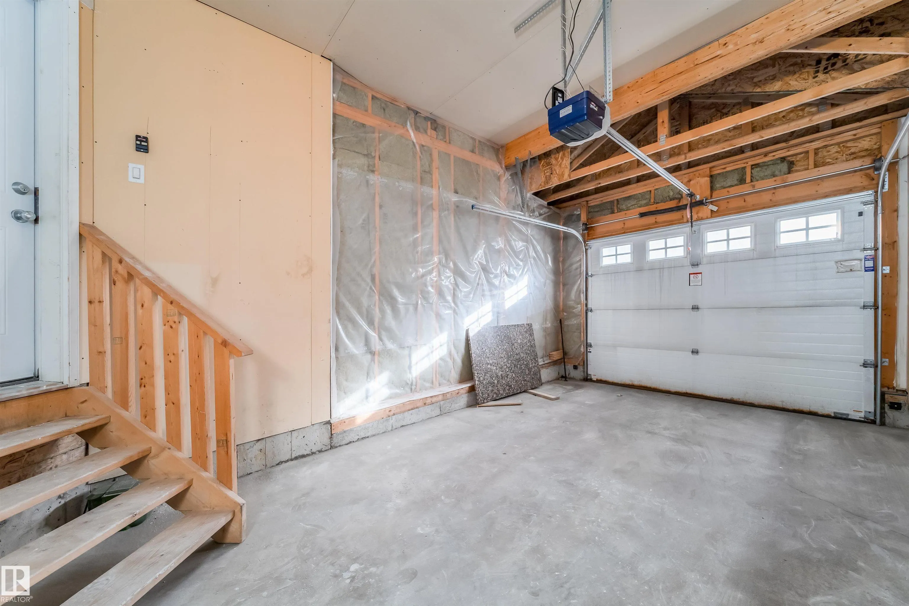 120 MAGRATH Road