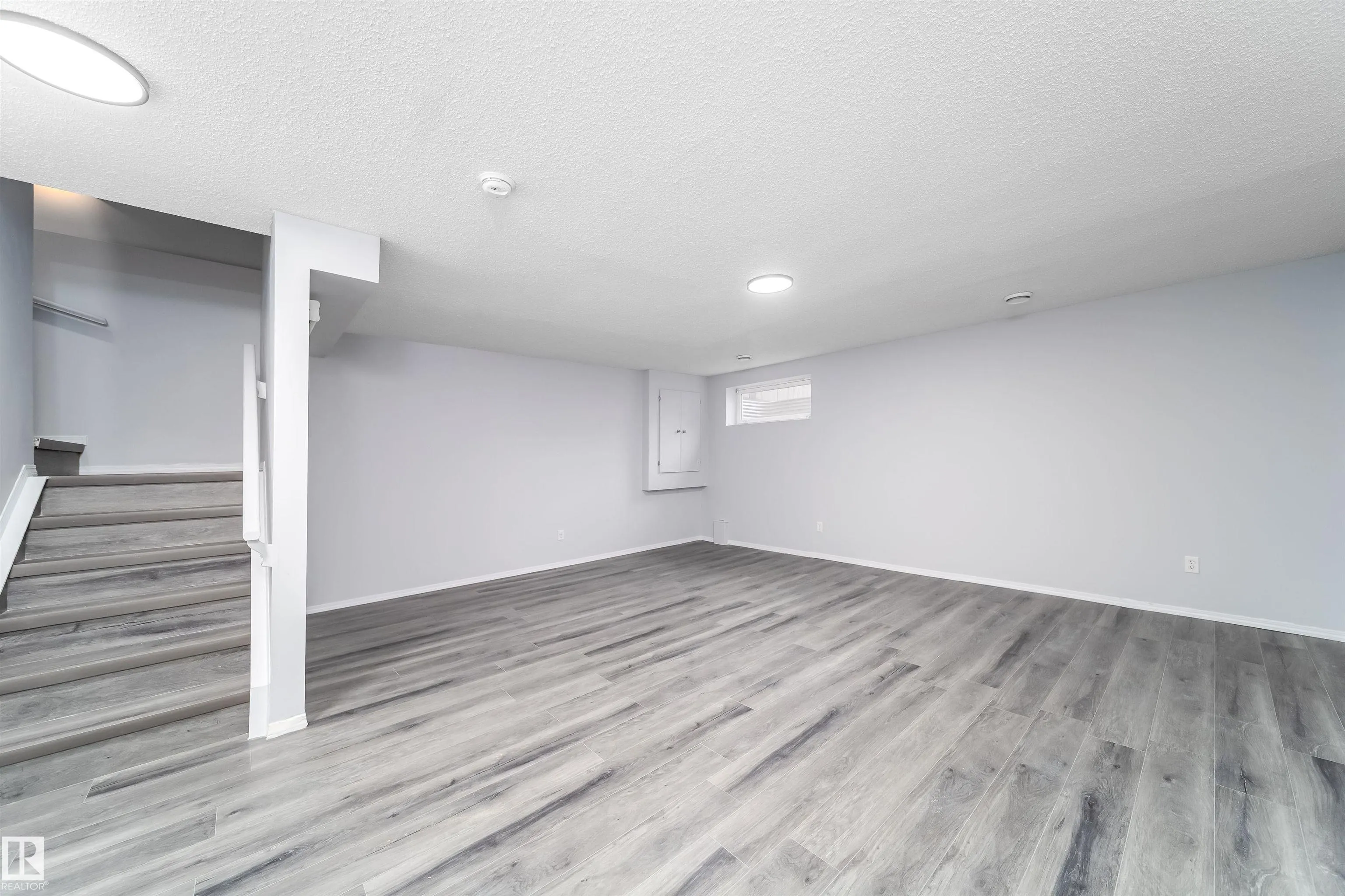 120 MAGRATH Road