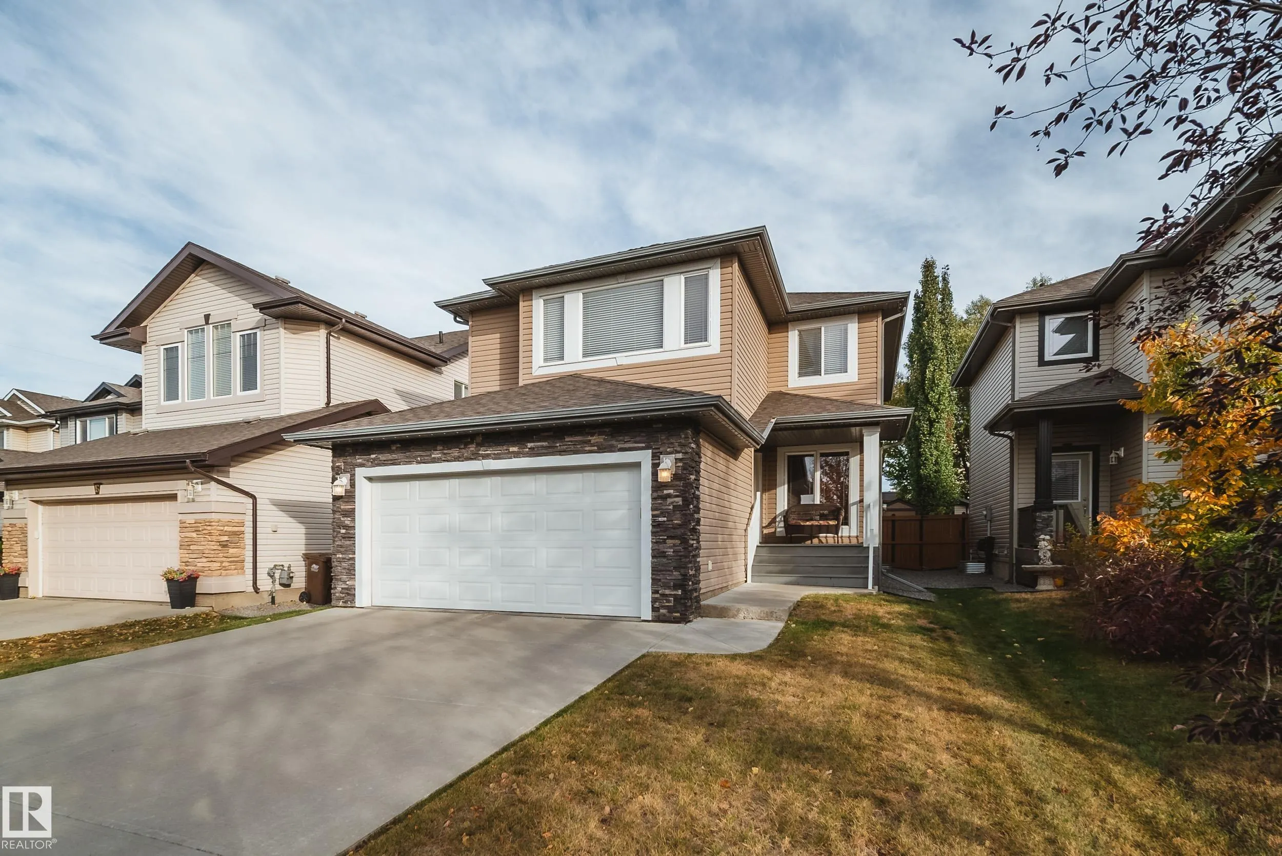 15 NORWOOD Close