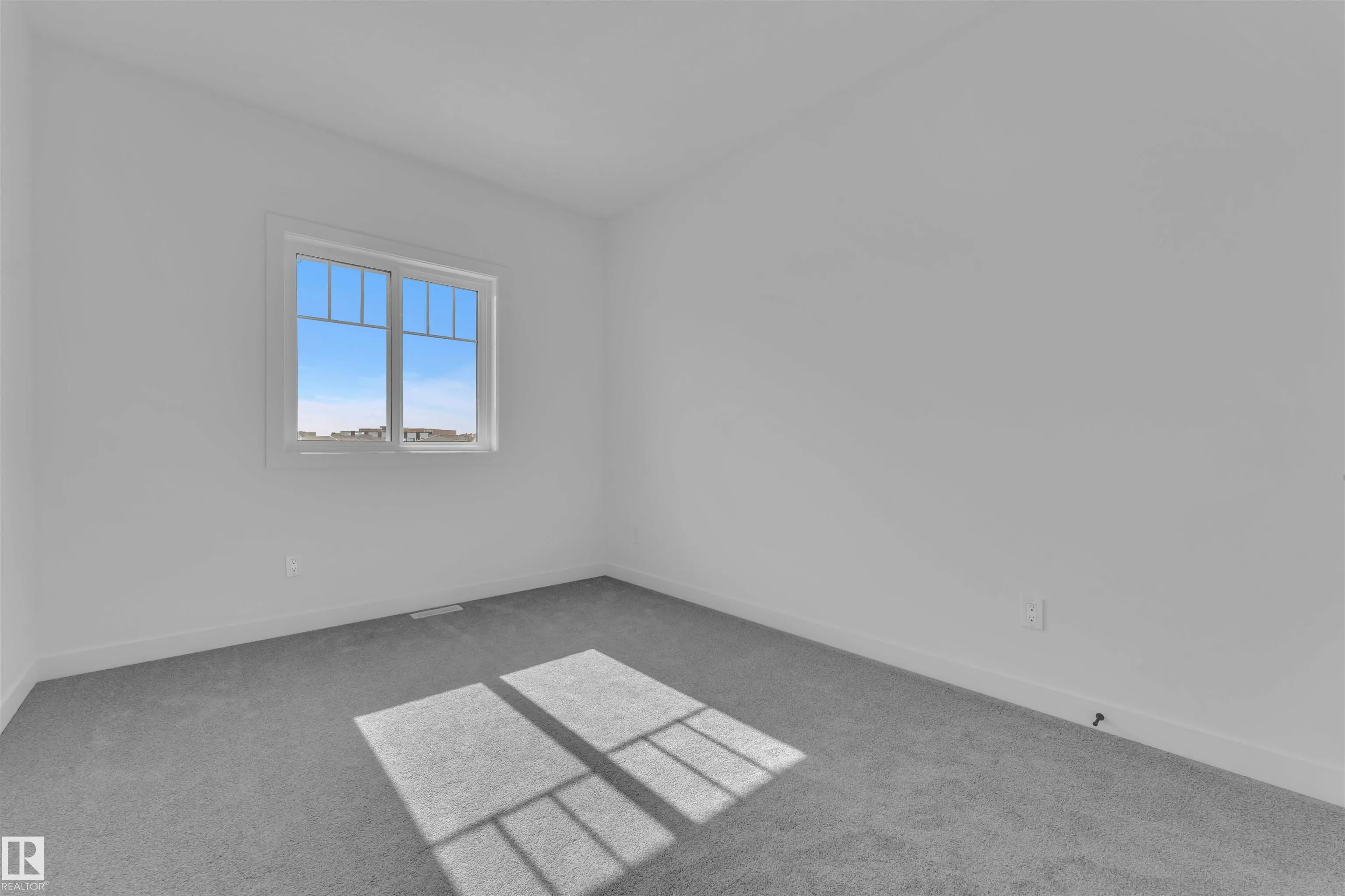 29 Eldridge Point(e)