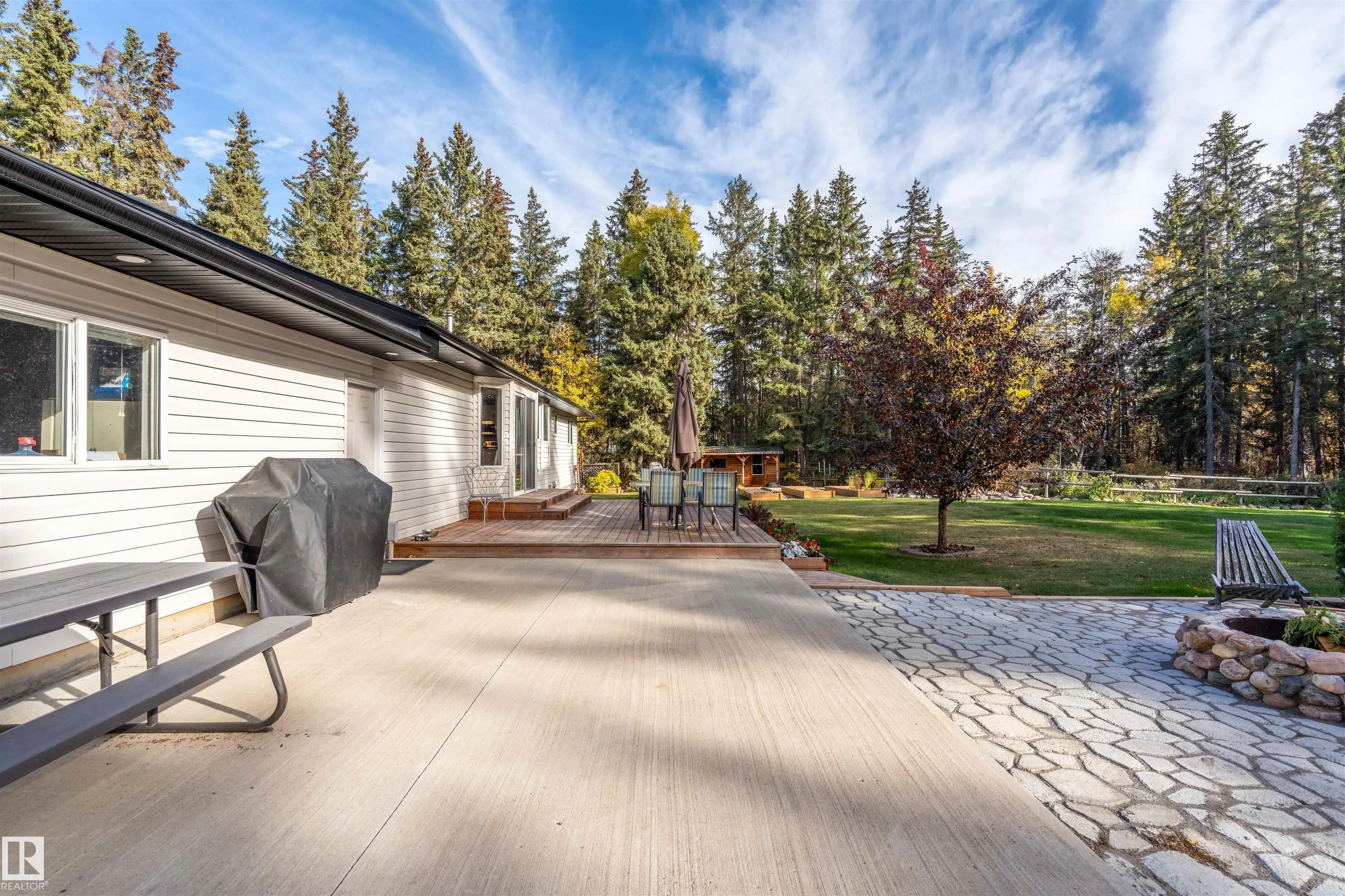 7 61307 Range Road 470