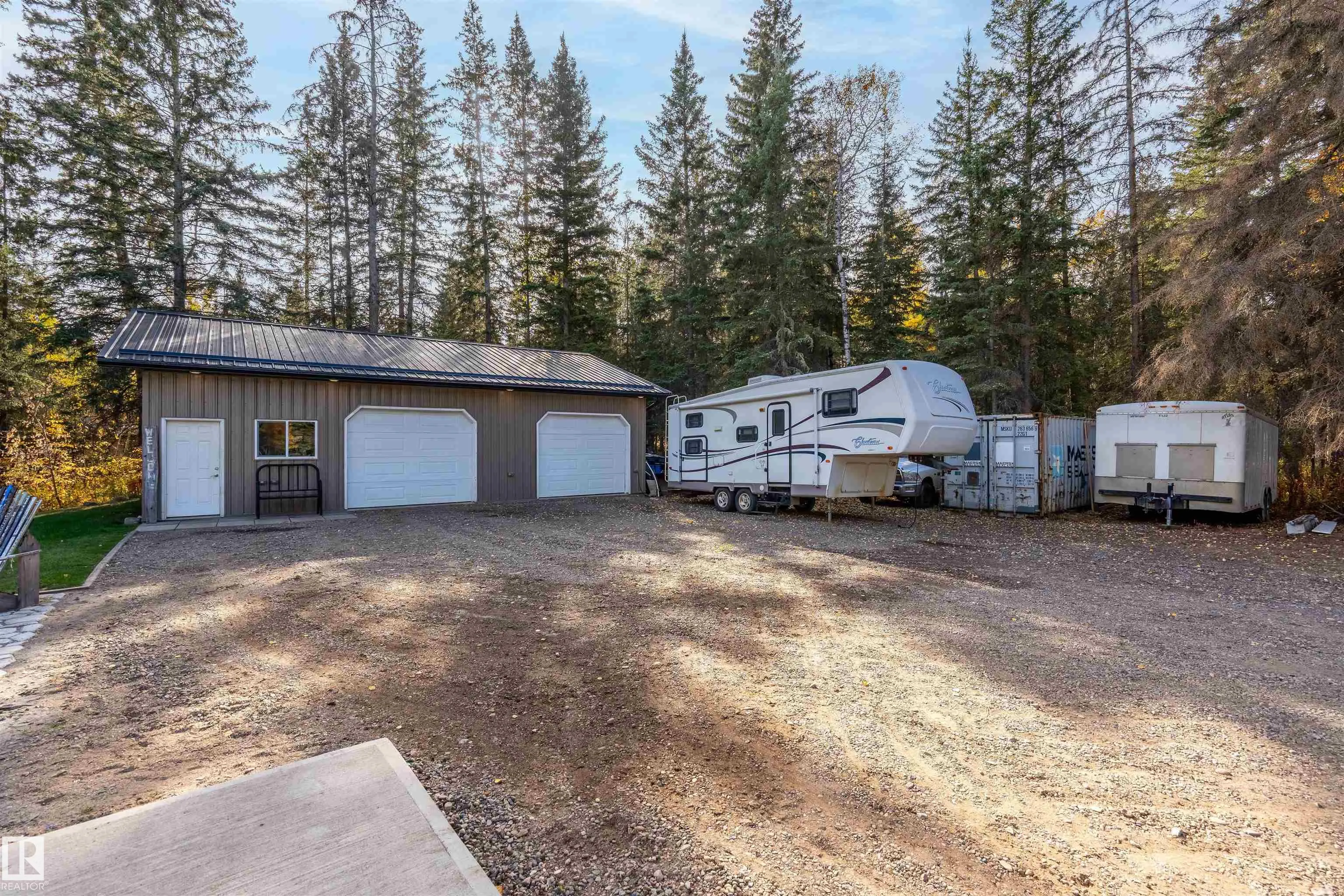 7 61307 Range Road 470