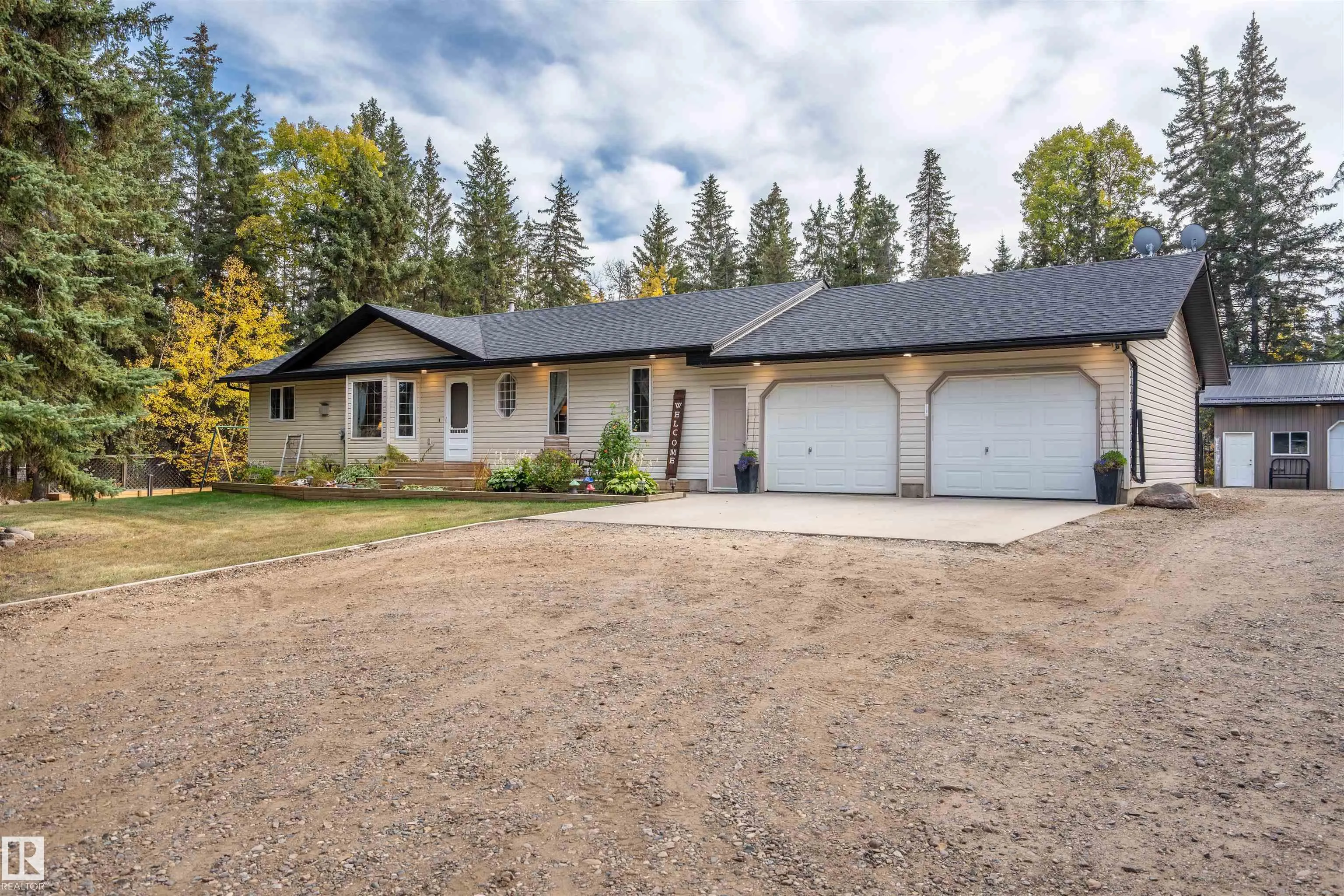 7 61307 Range Road 470