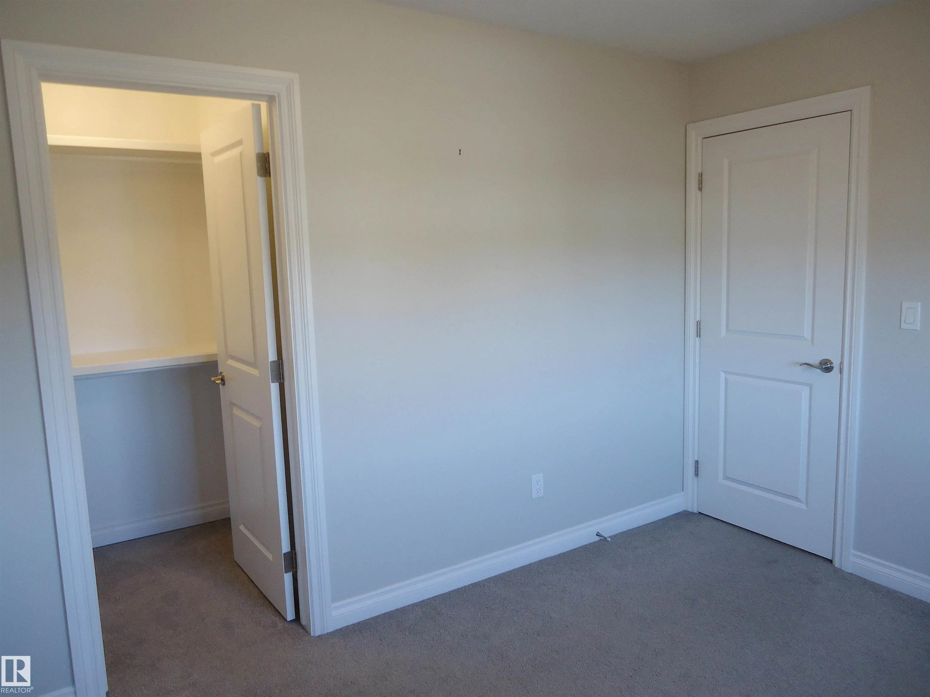 37 ROSEBERRY Lane