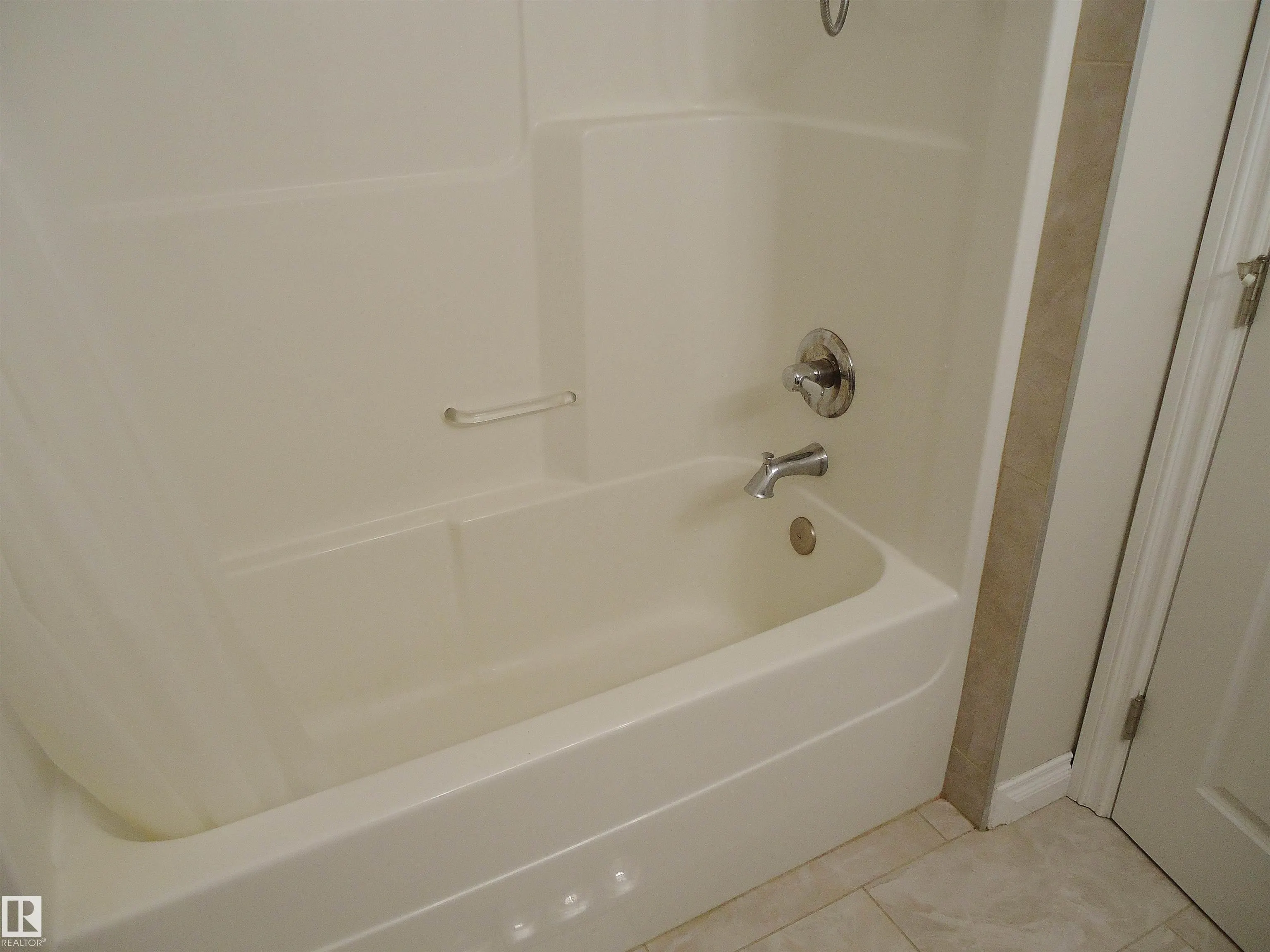 37 ROSEBERRY Lane