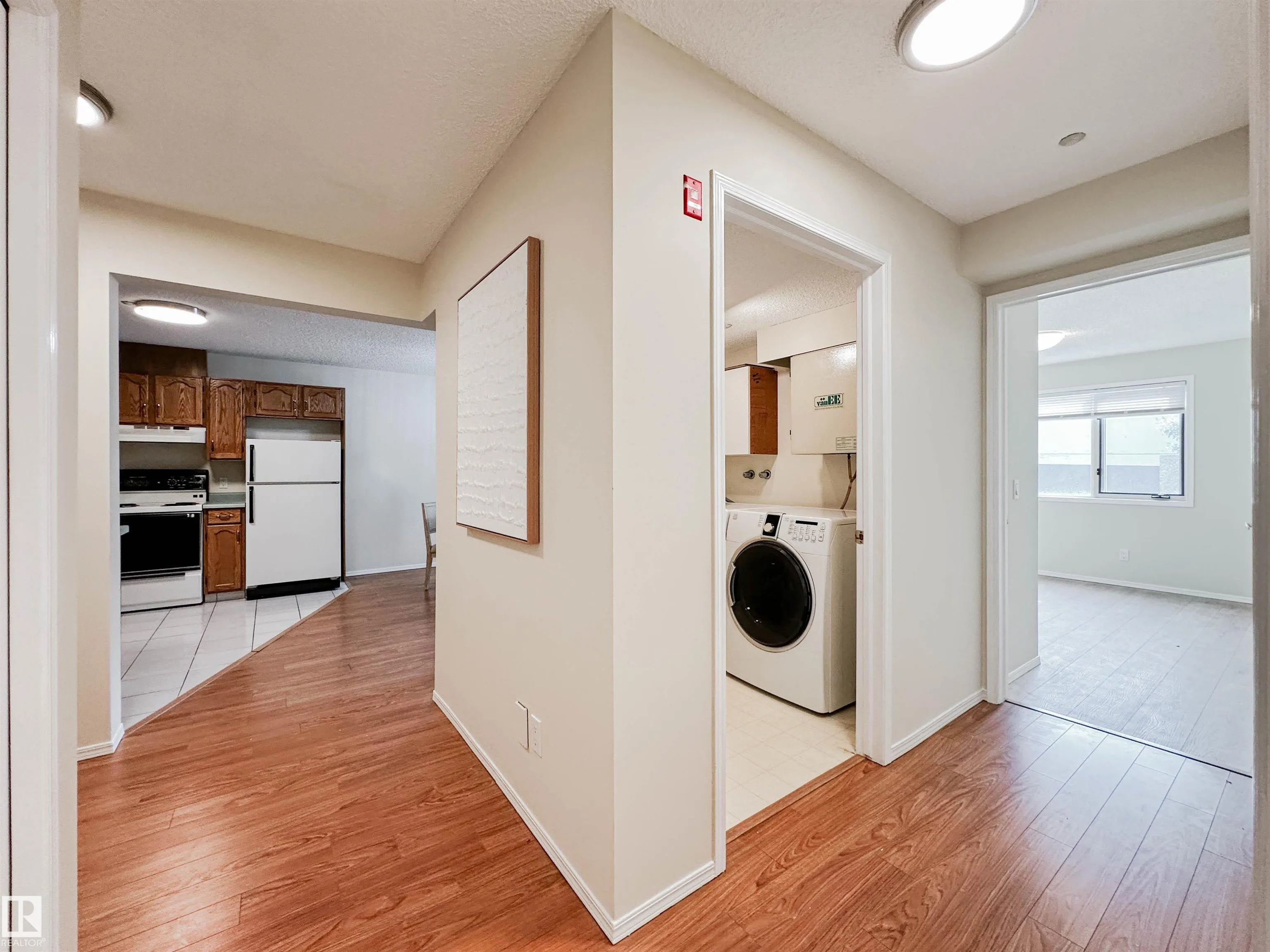 52 ST MICHAEL Street