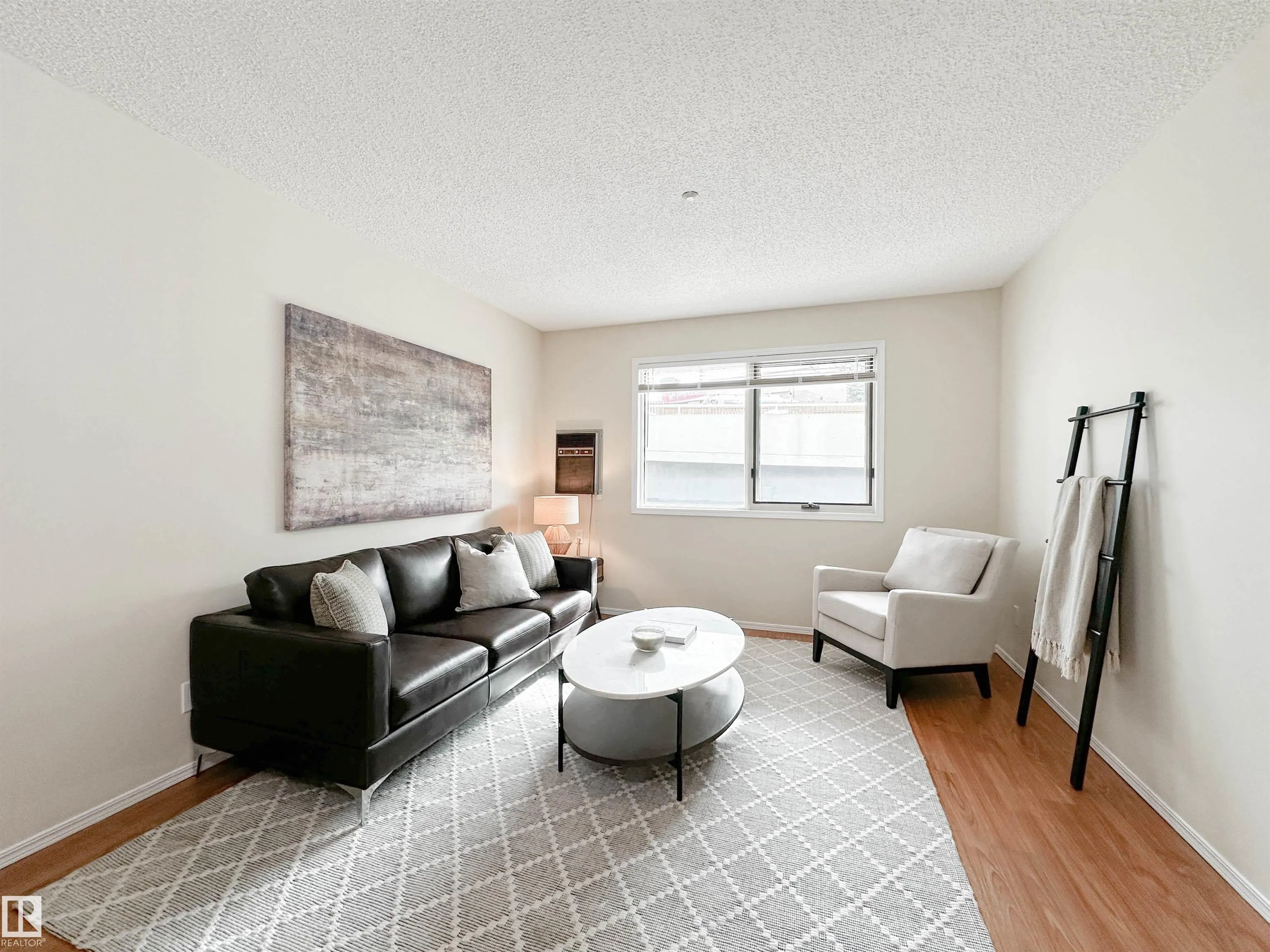 52 ST MICHAEL Street