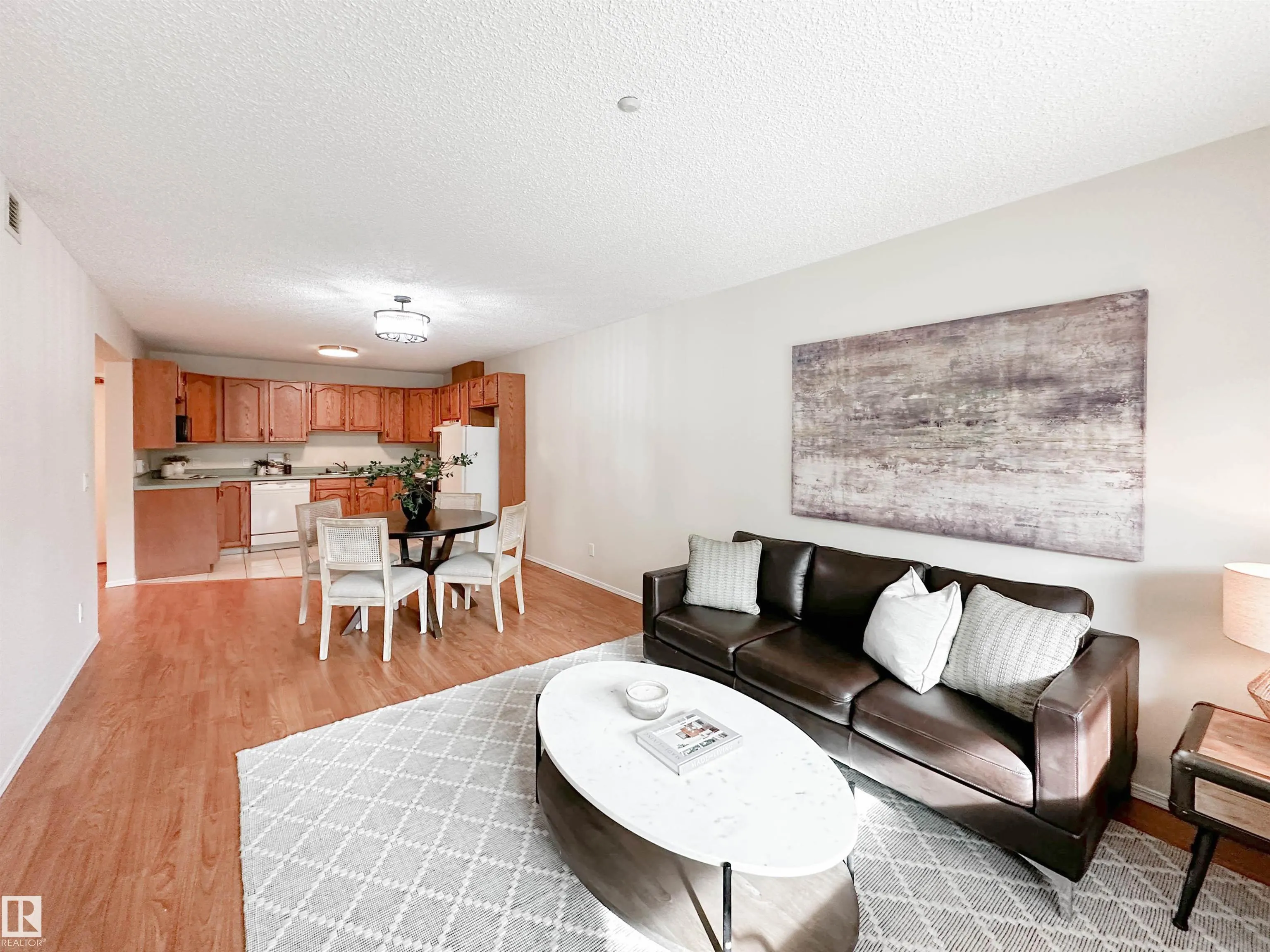 52 ST MICHAEL Street