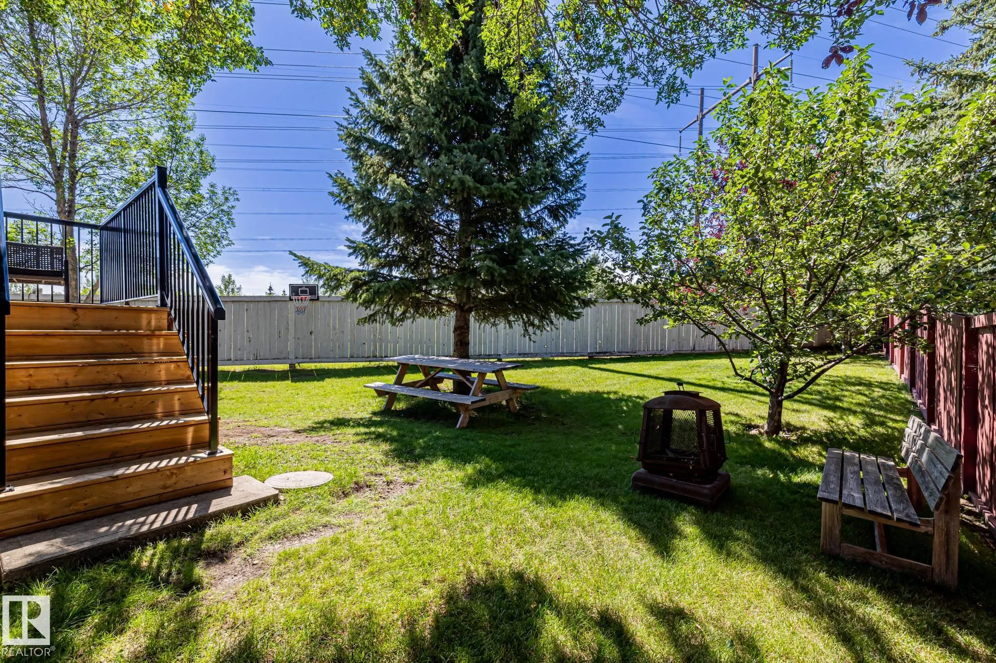 1237 CARTER CREST Road