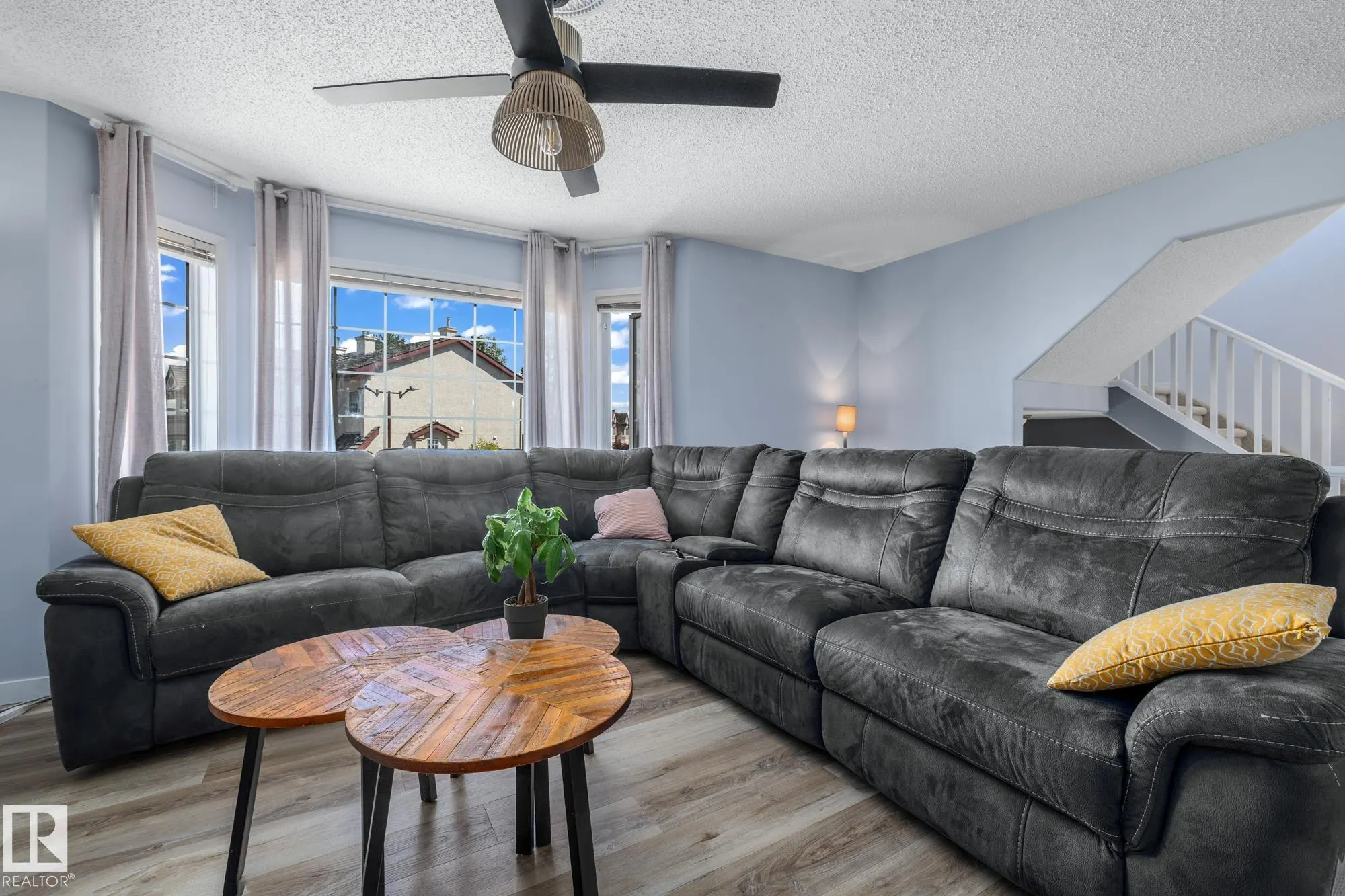 1237 CARTER CREST Road