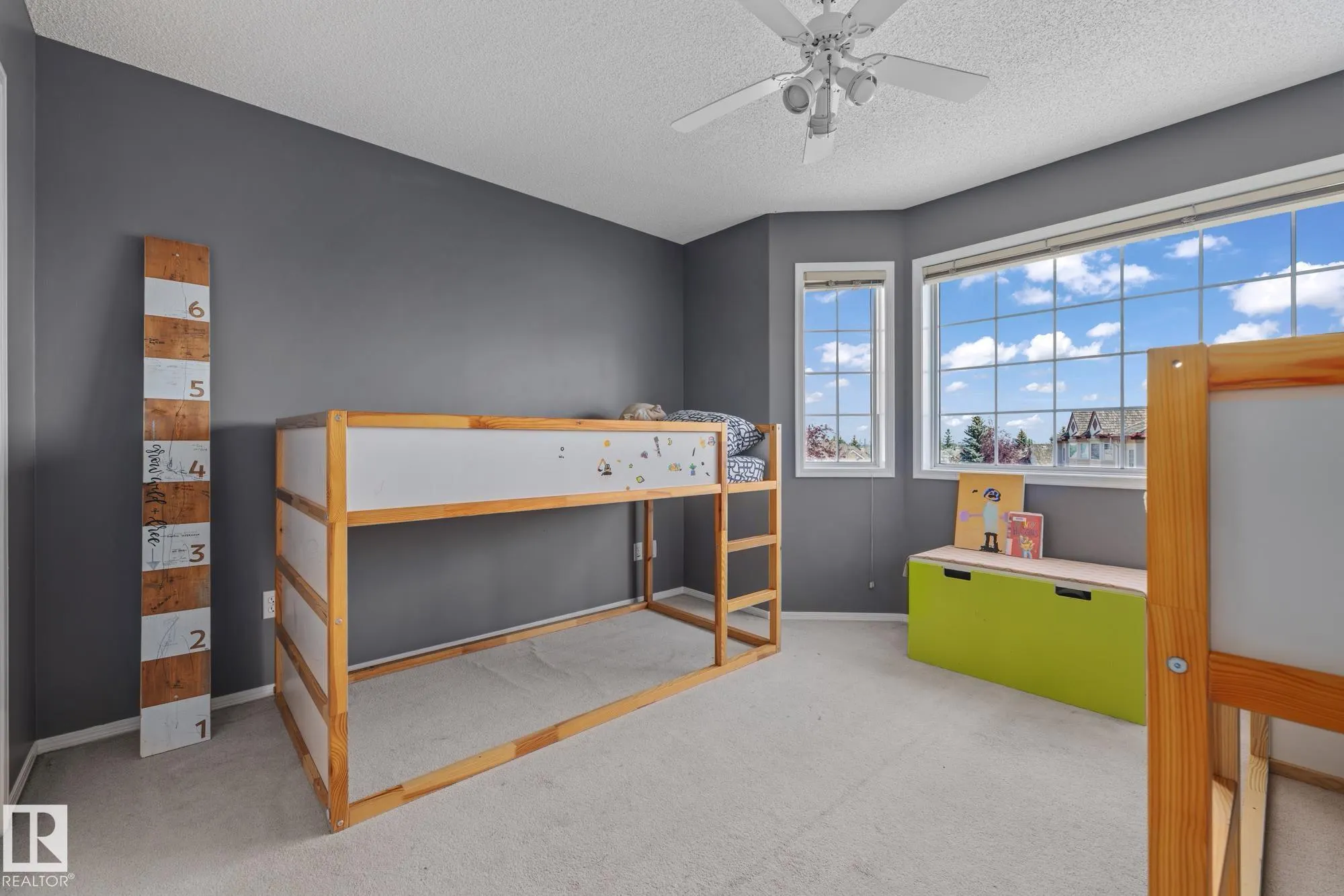 1237 CARTER CREST Road