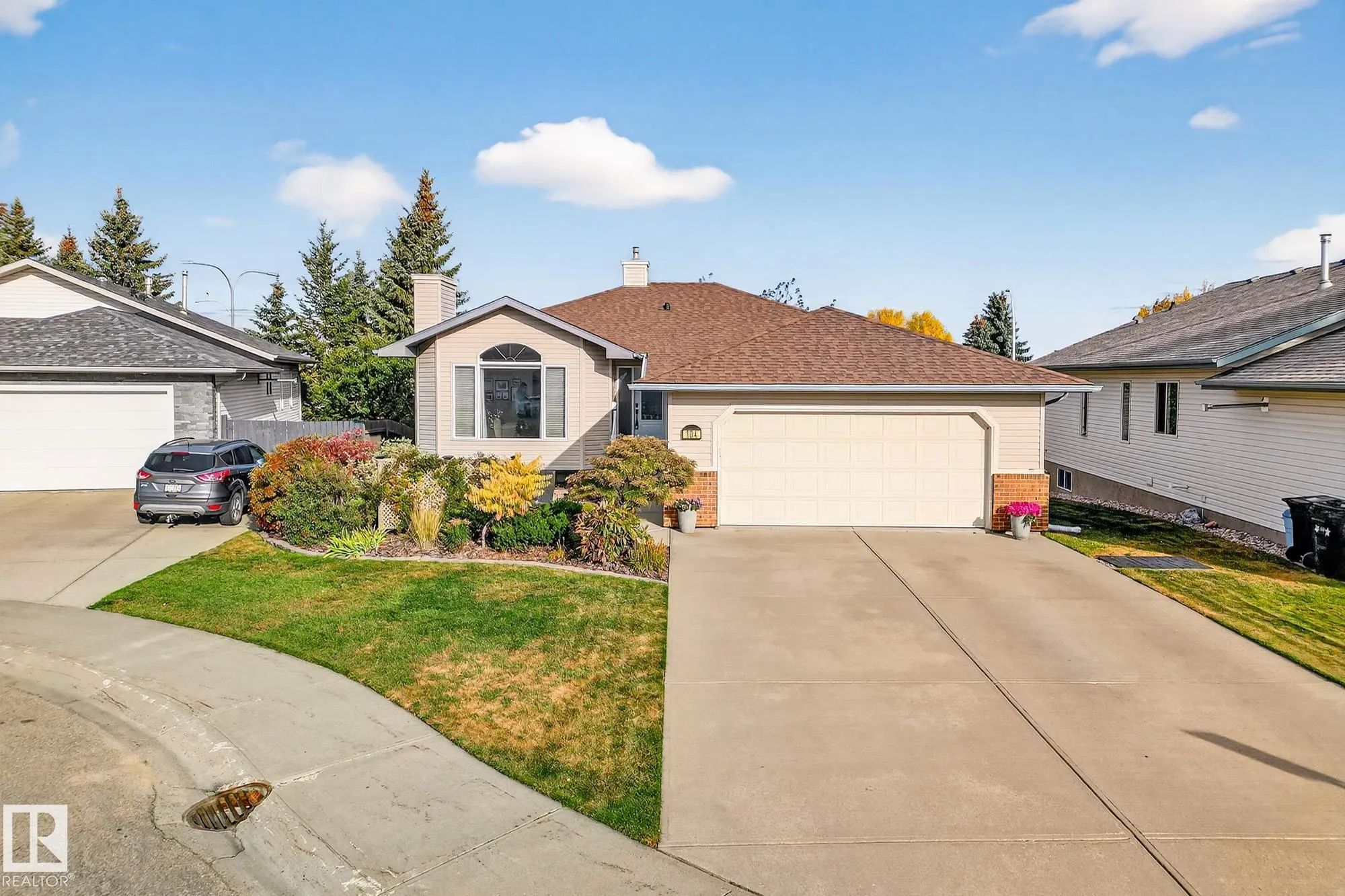 104 CHANCERY Point(e)