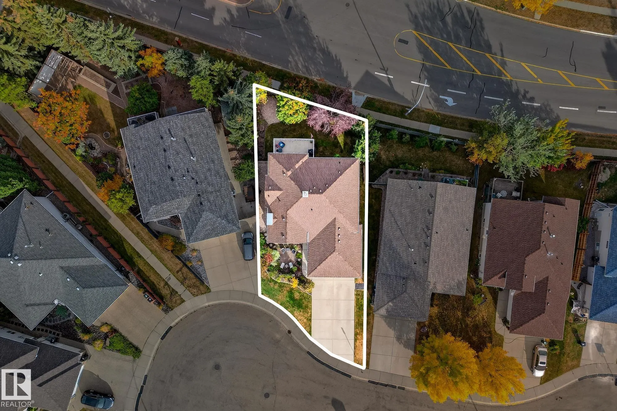 104 CHANCERY Point(e)