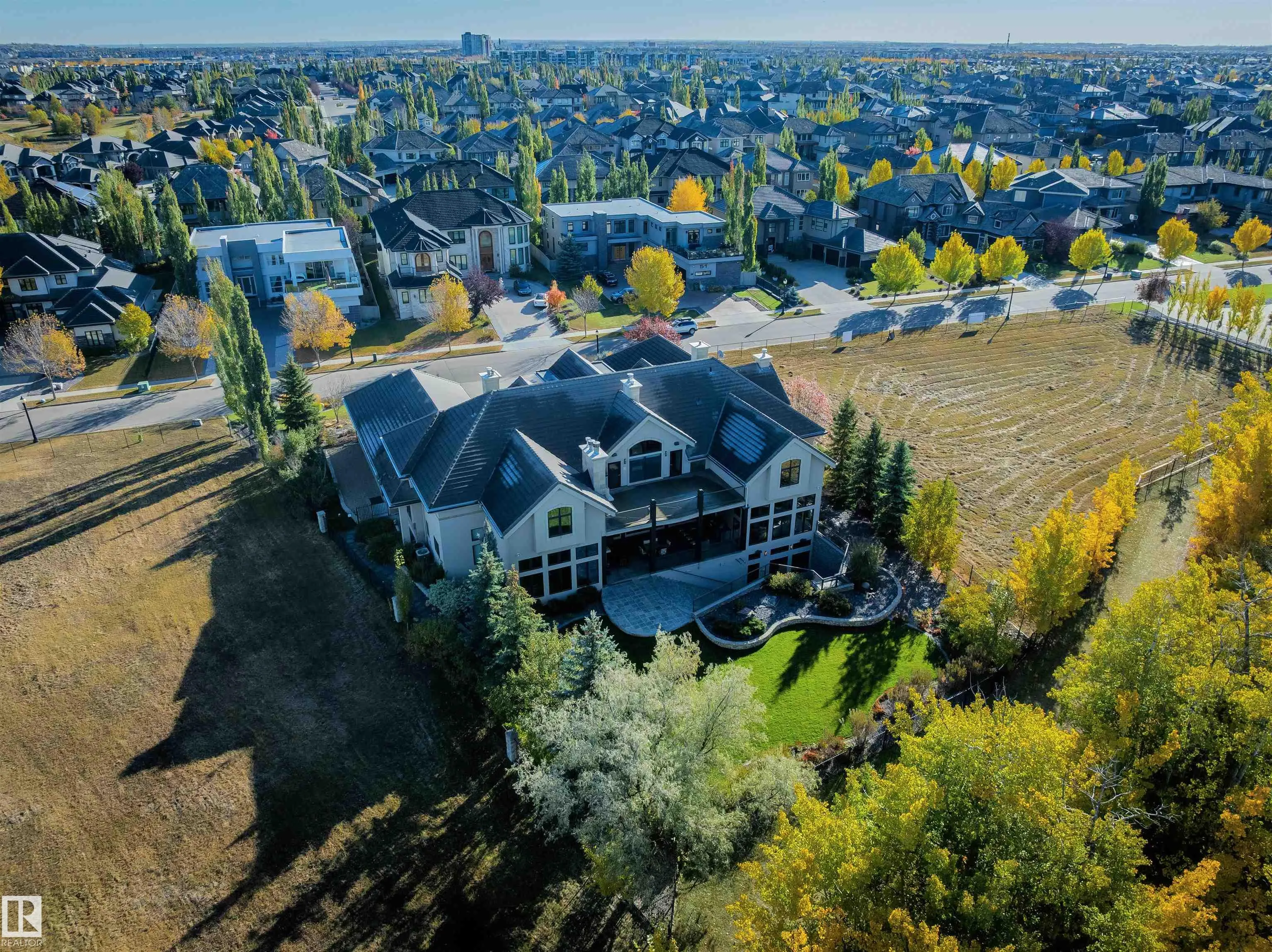 56 WINDERMERE Drive