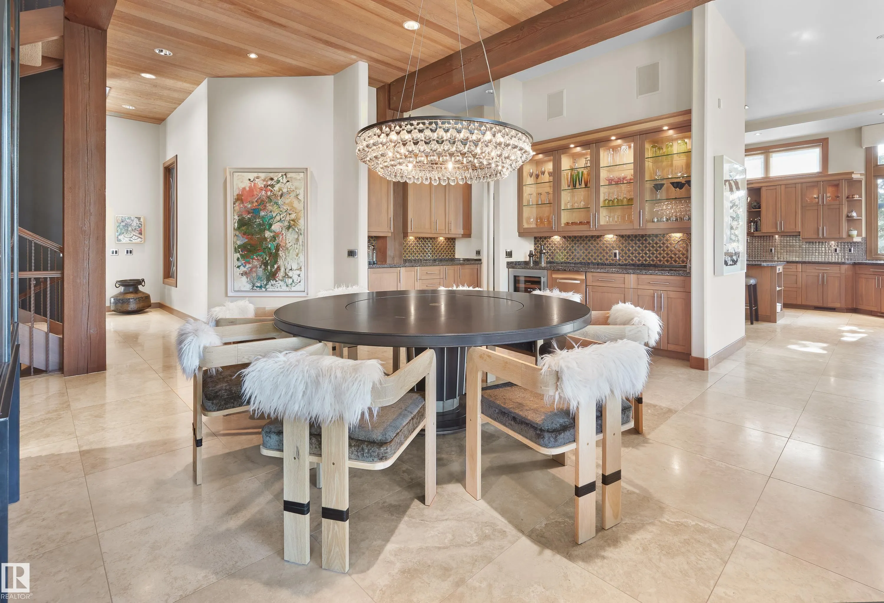 56 WINDERMERE Drive