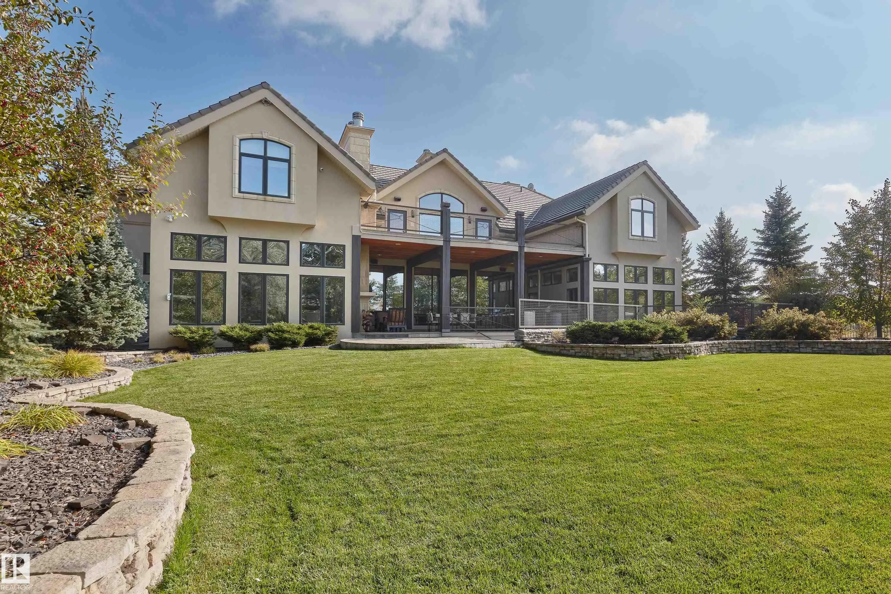 56 WINDERMERE Drive