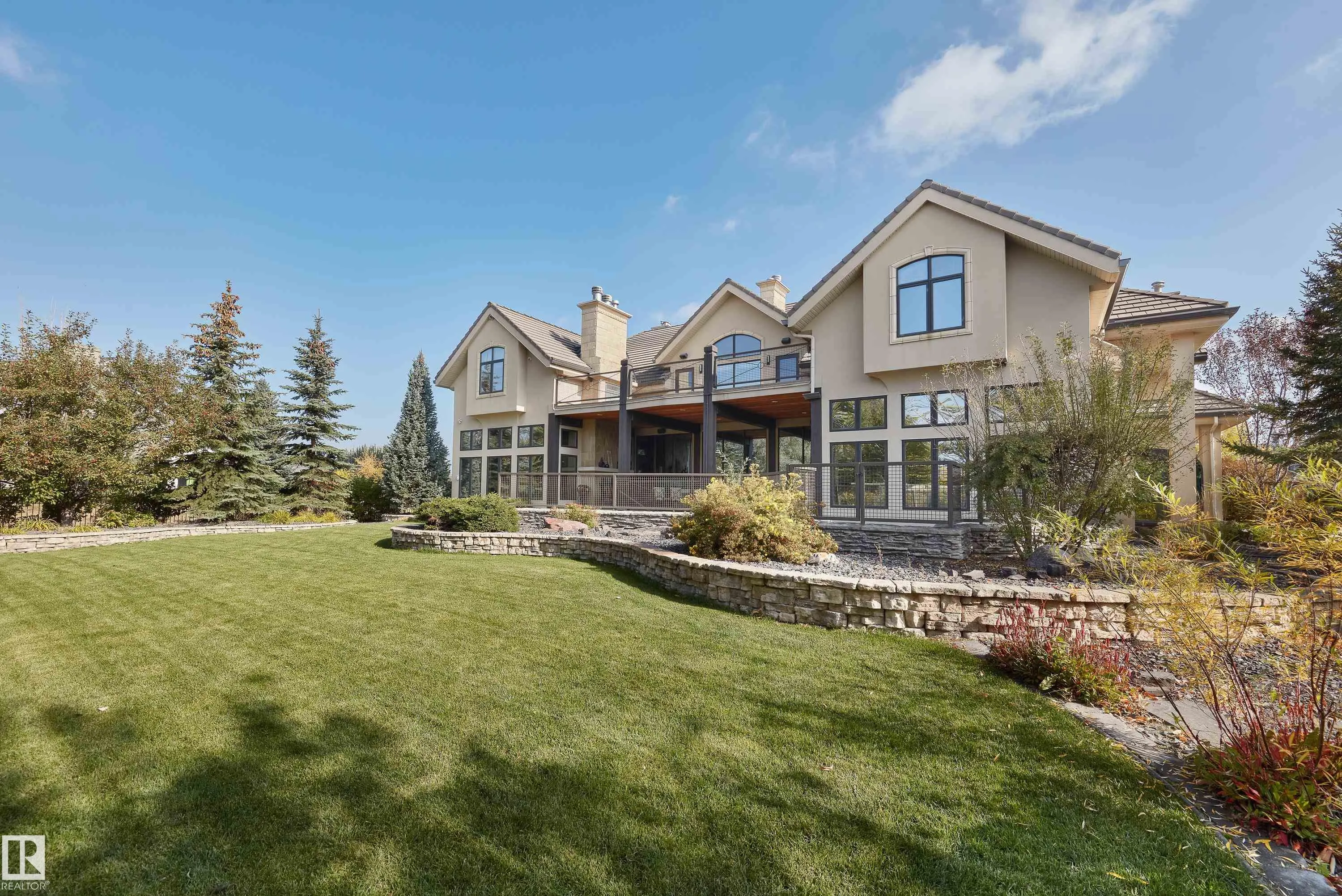 56 WINDERMERE Drive