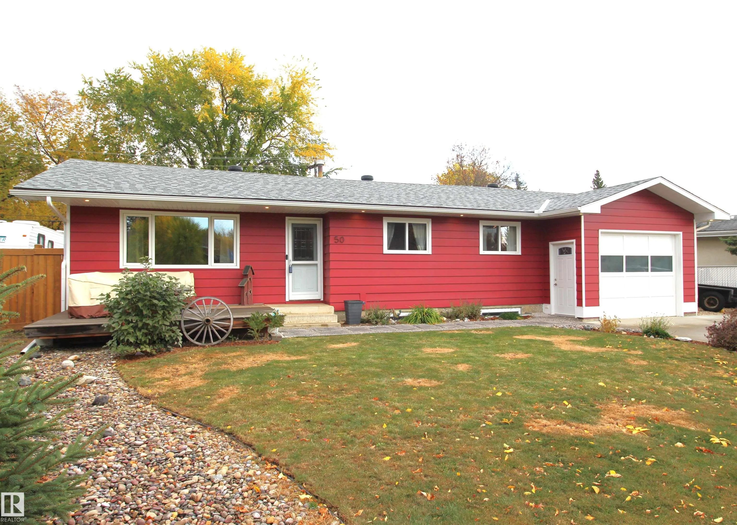 50 SPRINGFIELD Crescent