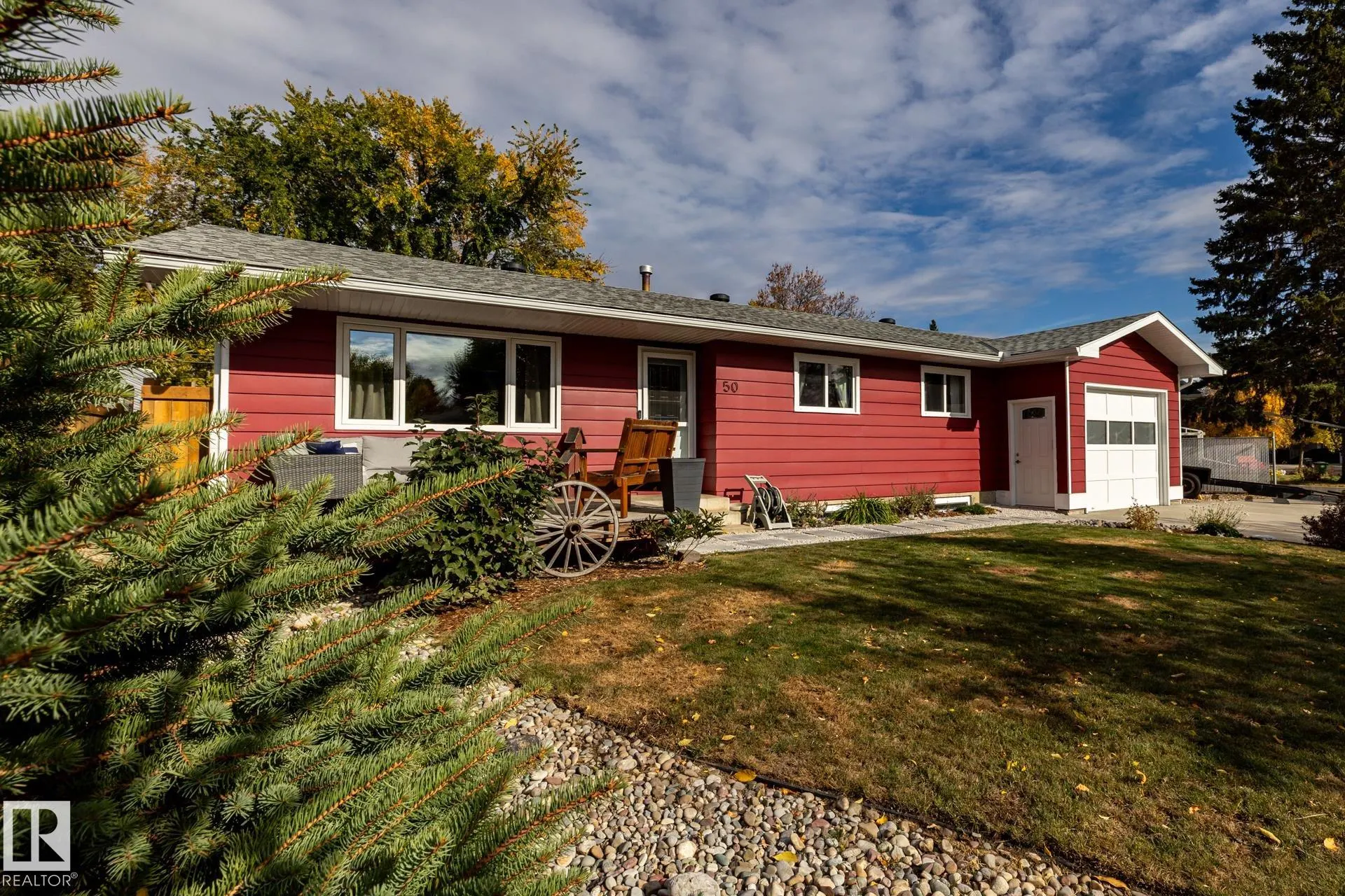 50 SPRINGFIELD Crescent
