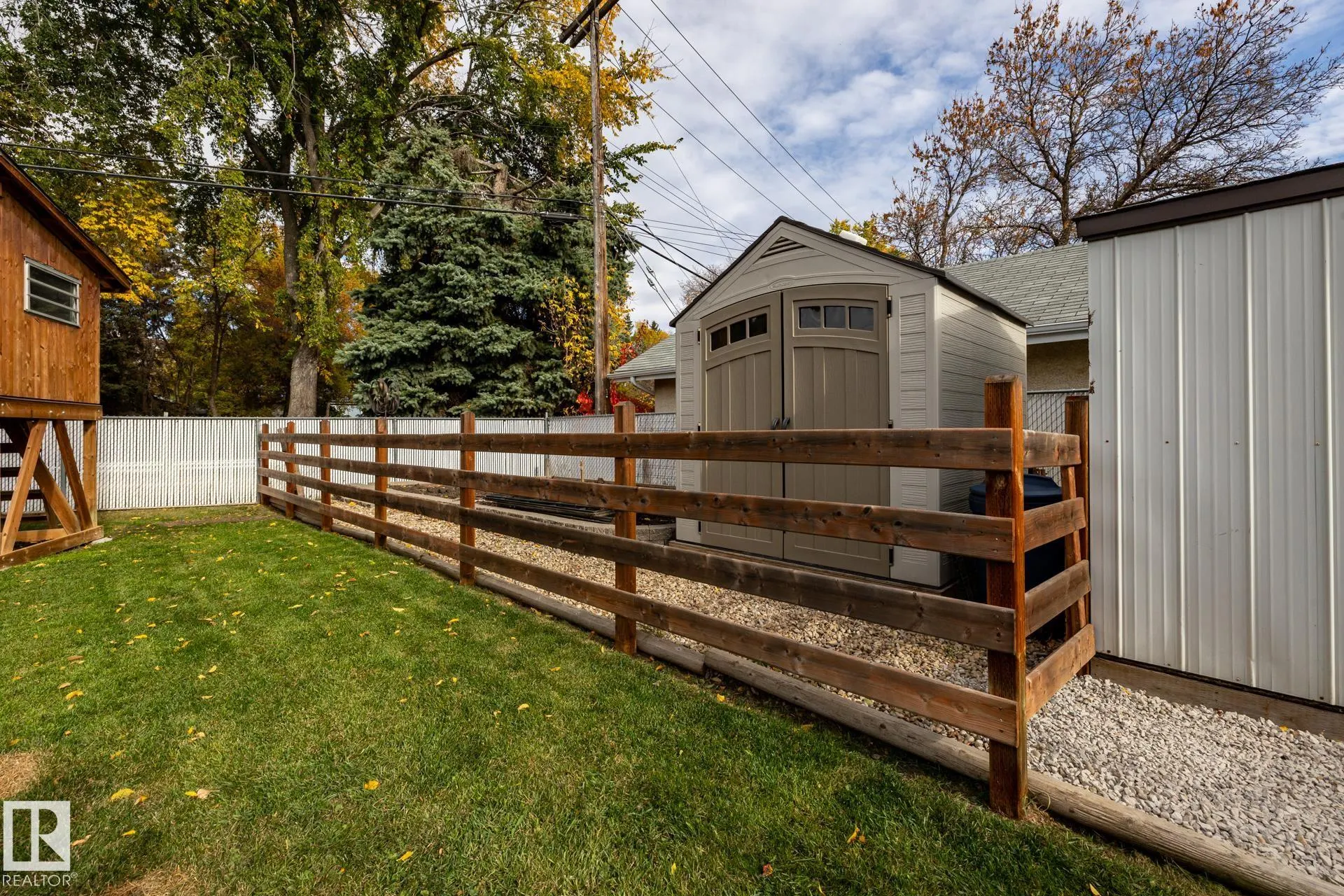 50 SPRINGFIELD Crescent