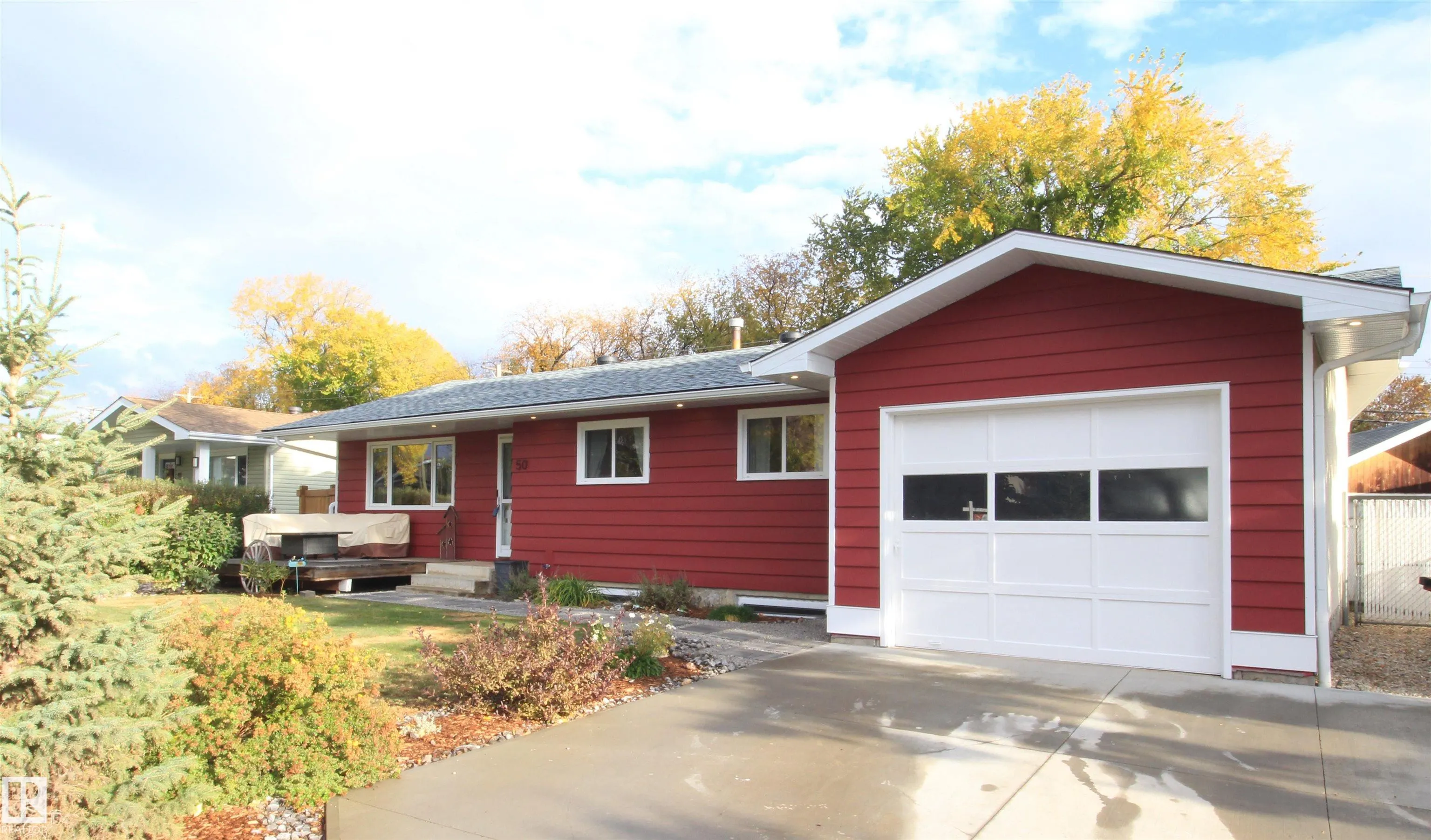 50 SPRINGFIELD Crescent