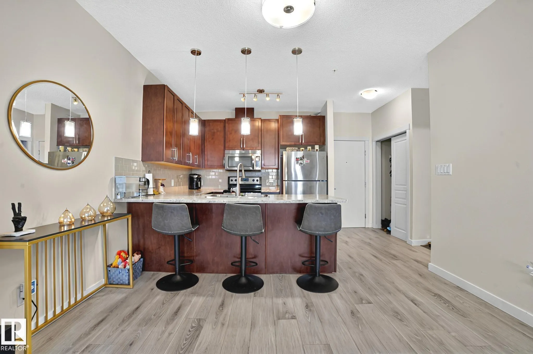 812 WELSH Drive