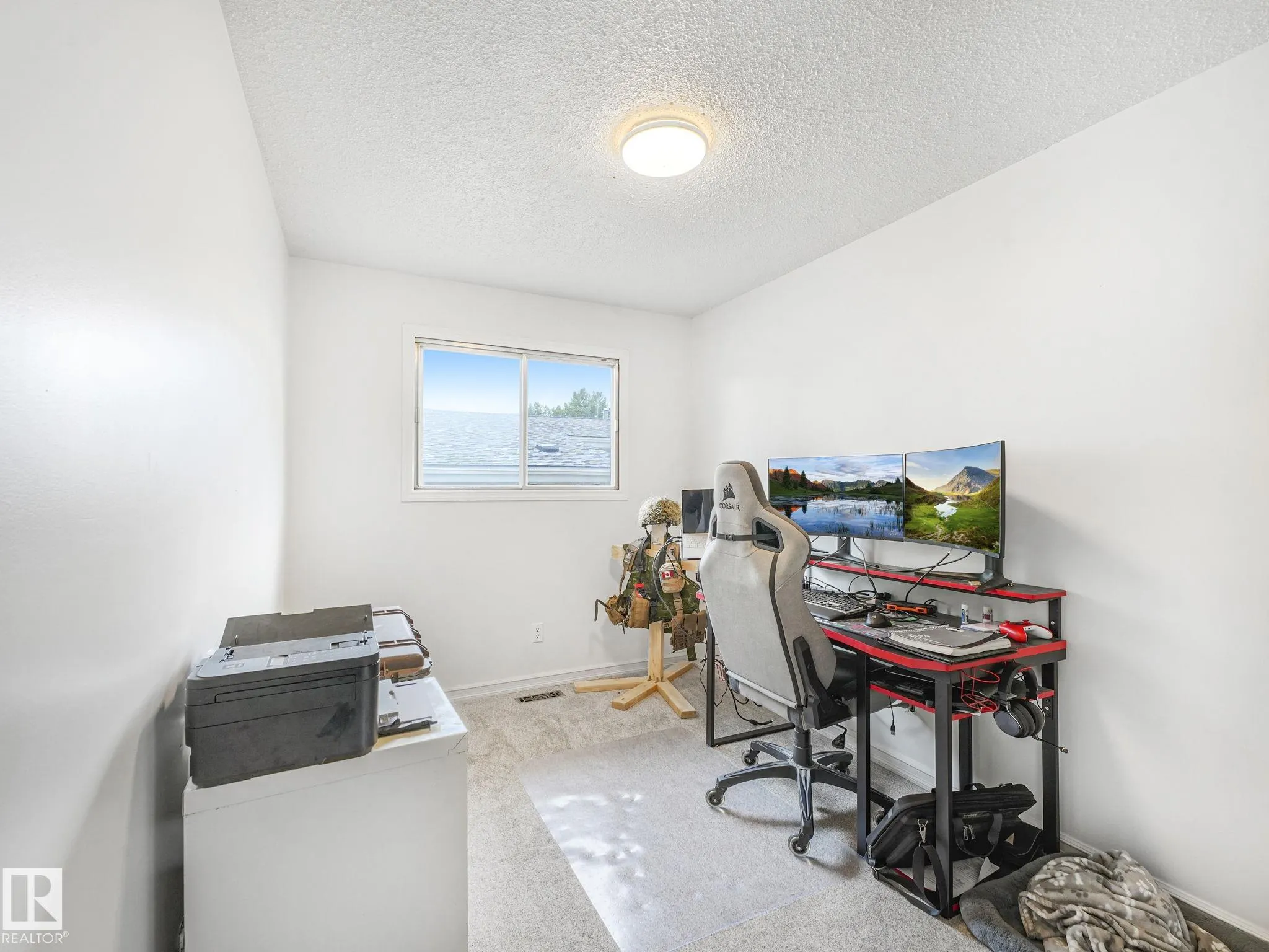 5546 CENTENNIAL Drive