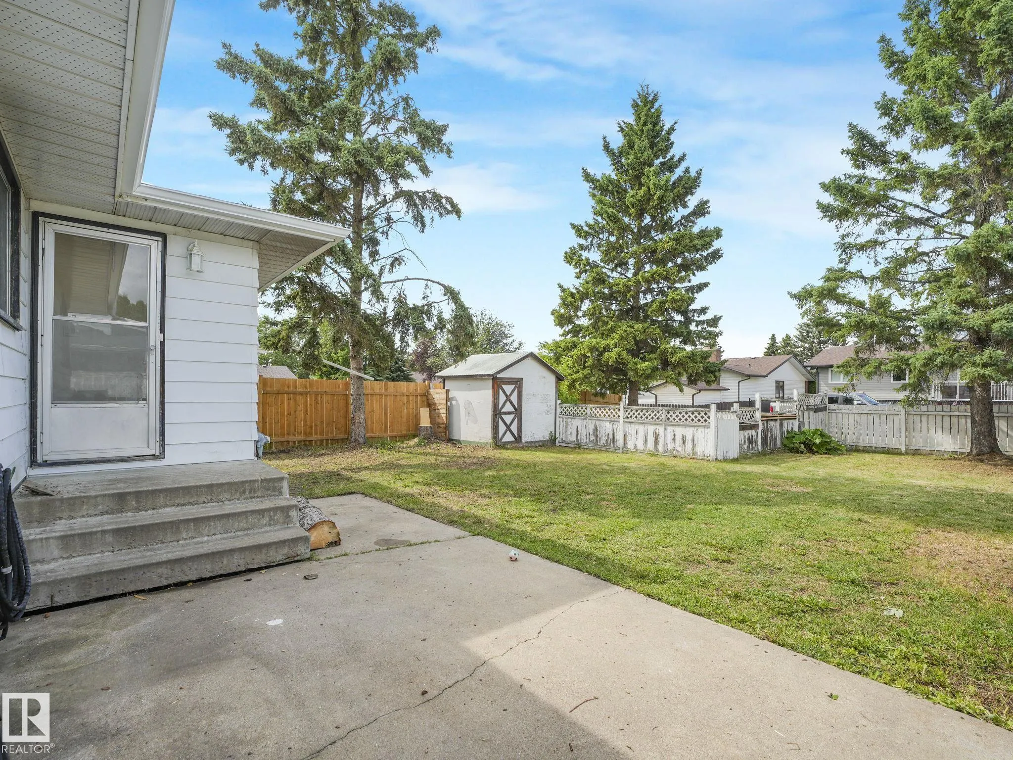 5546 CENTENNIAL Drive