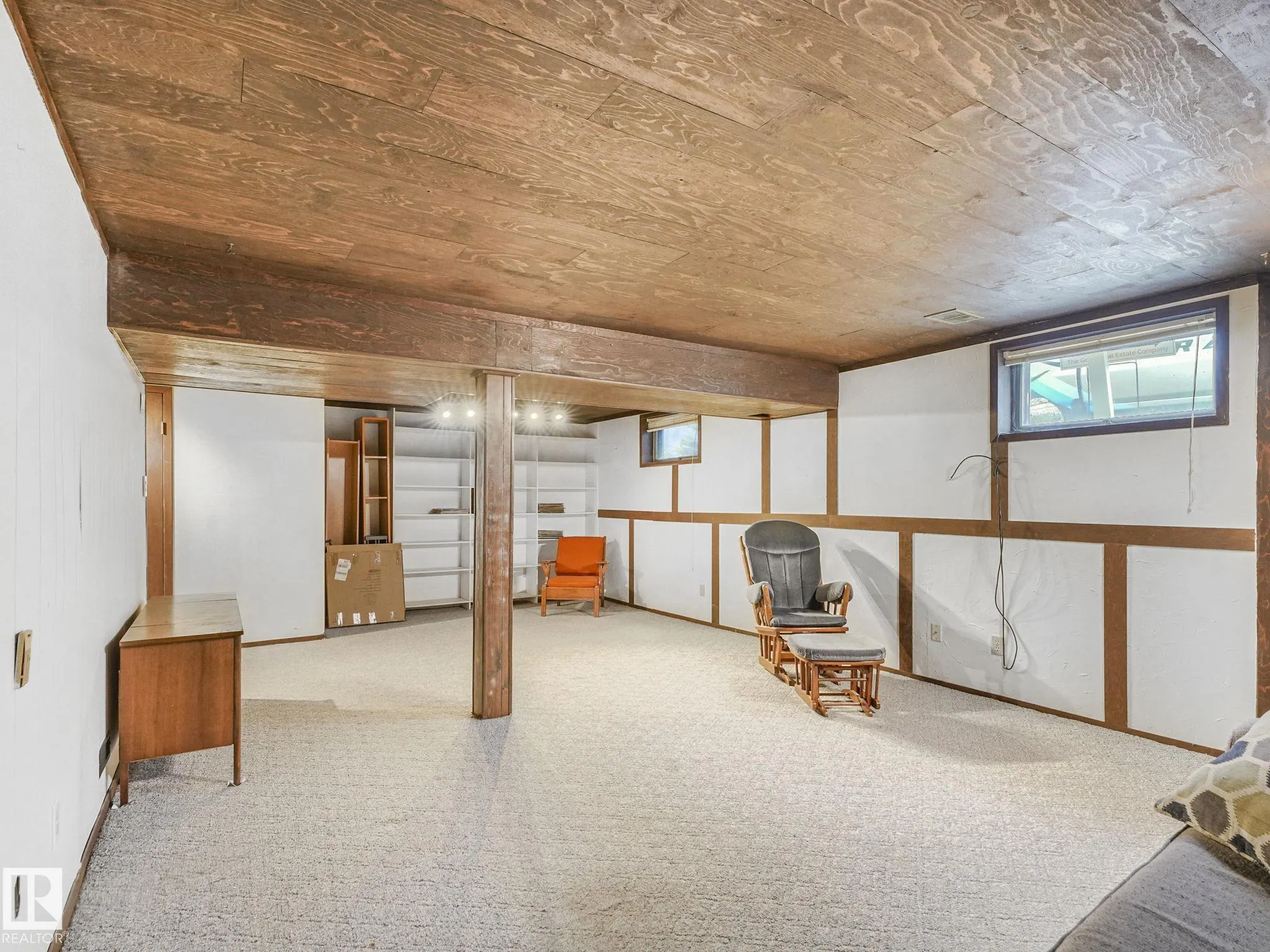 5546 CENTENNIAL Drive